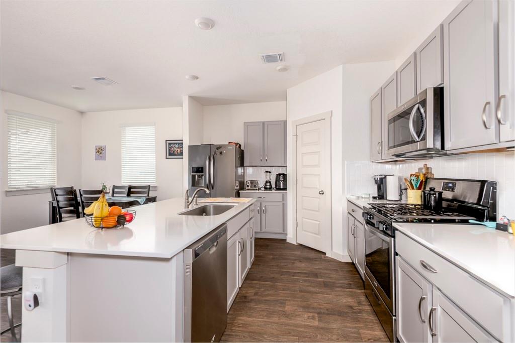 123 Wichita River Rd, Hutto, TX 78634