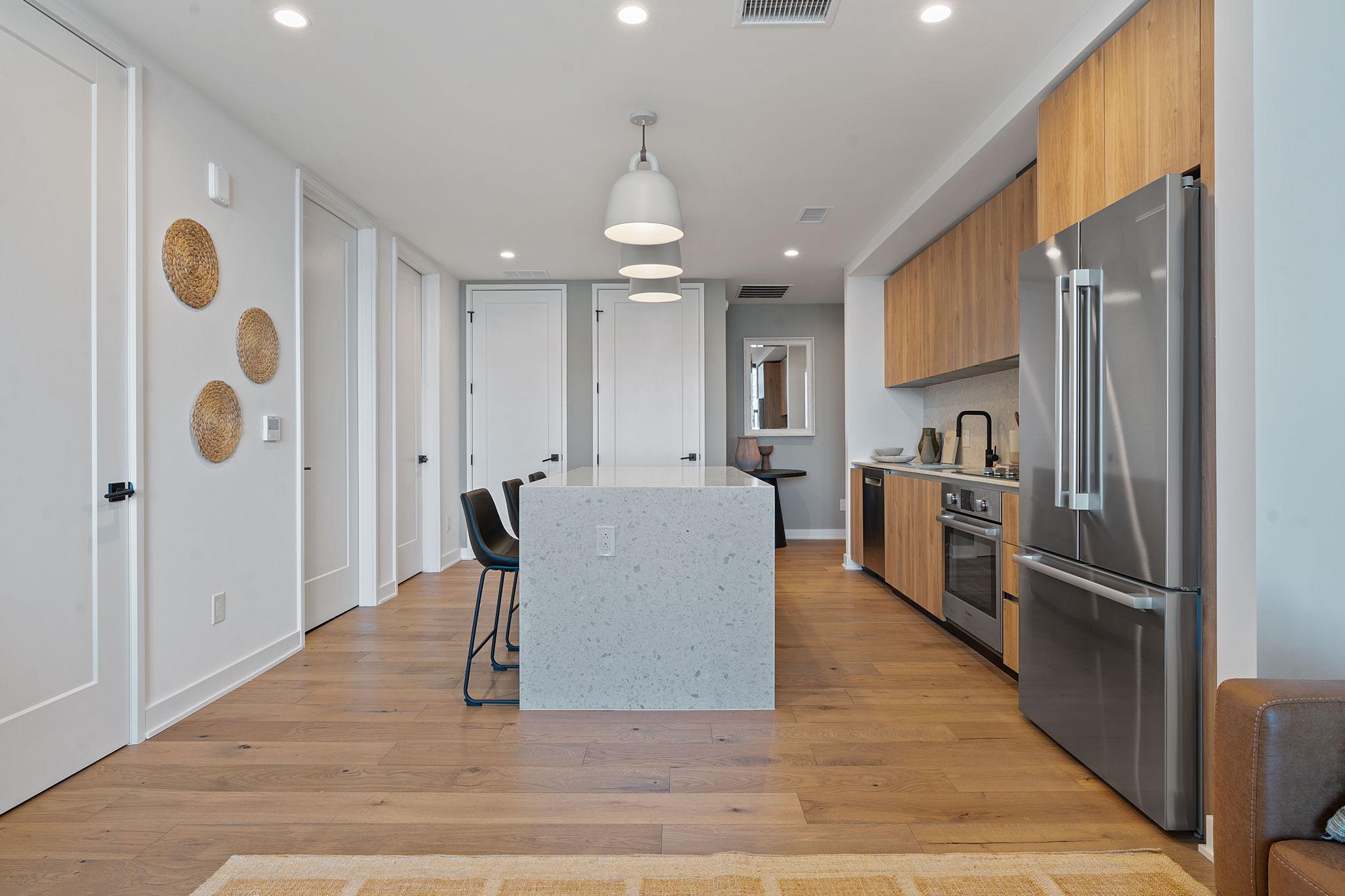 84 East Ave # 2410, Austin, TX 78701