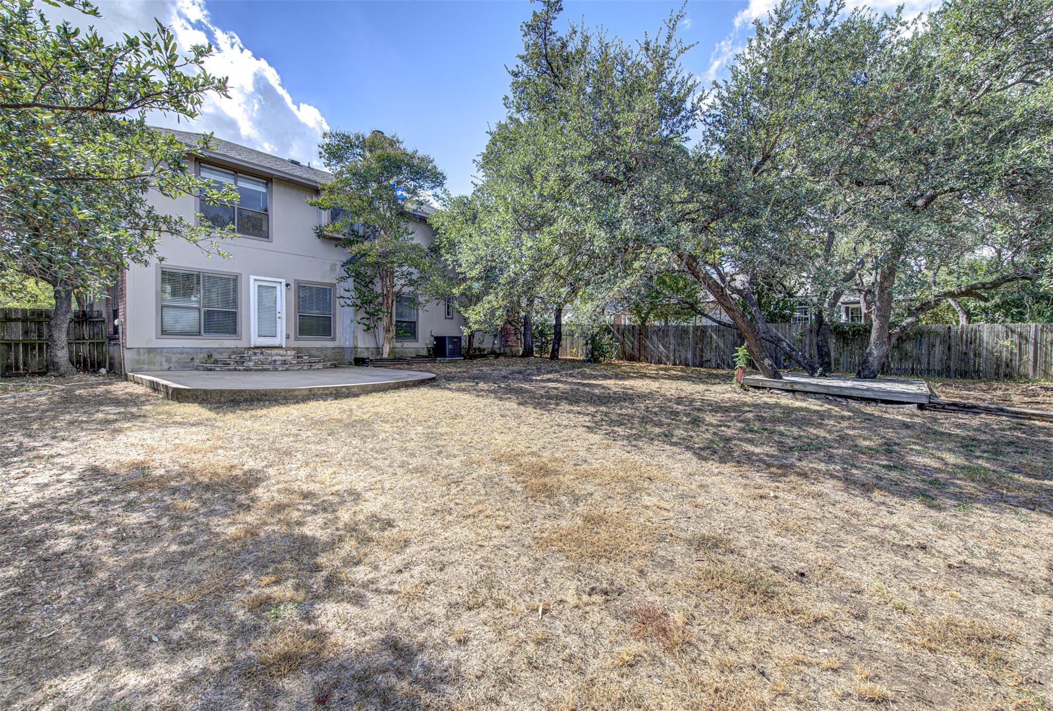 1401 Deepwoods Trl, Leander, TX 78641