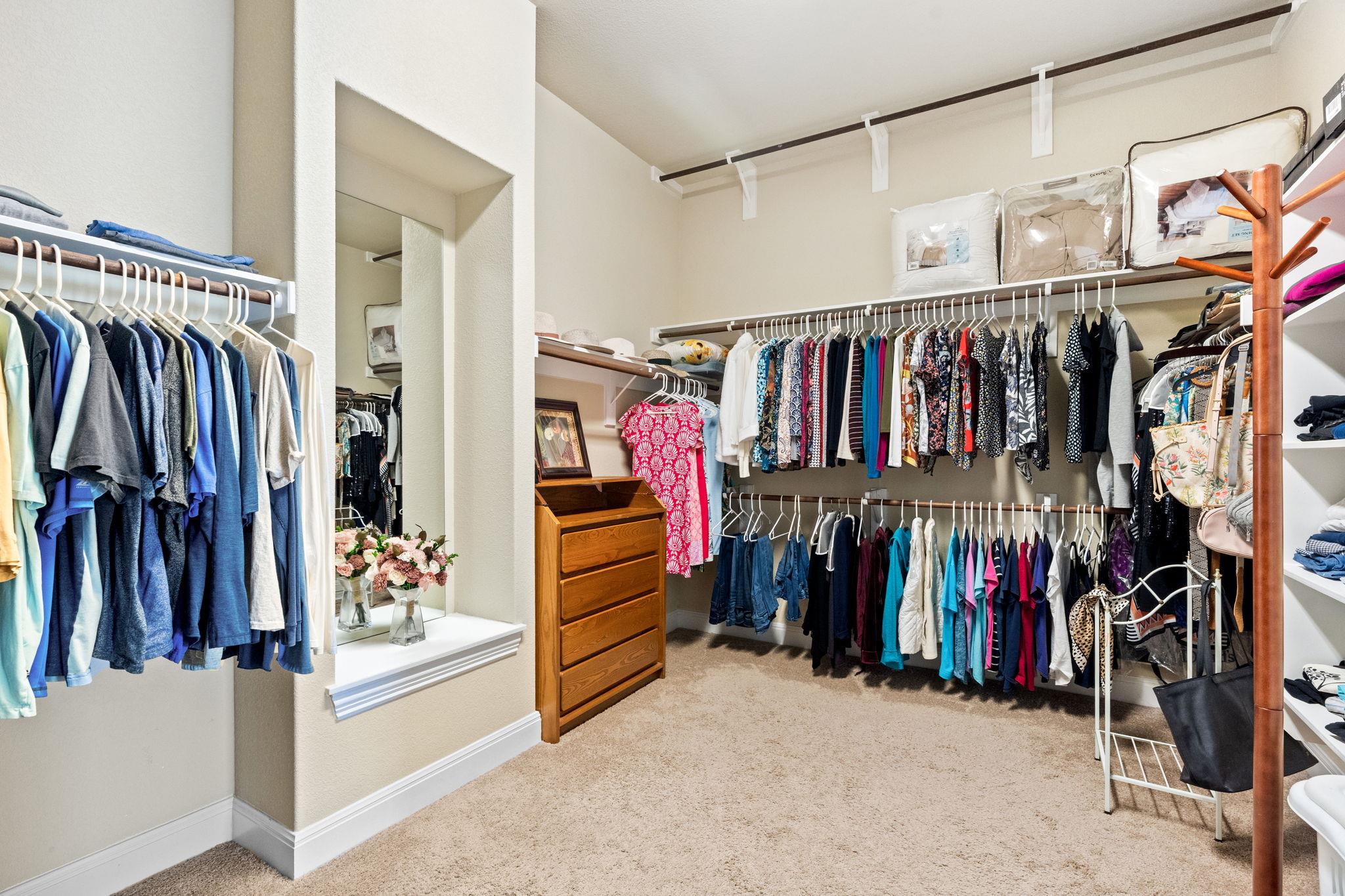 821 Richardson Ln, Leander, TX 78641