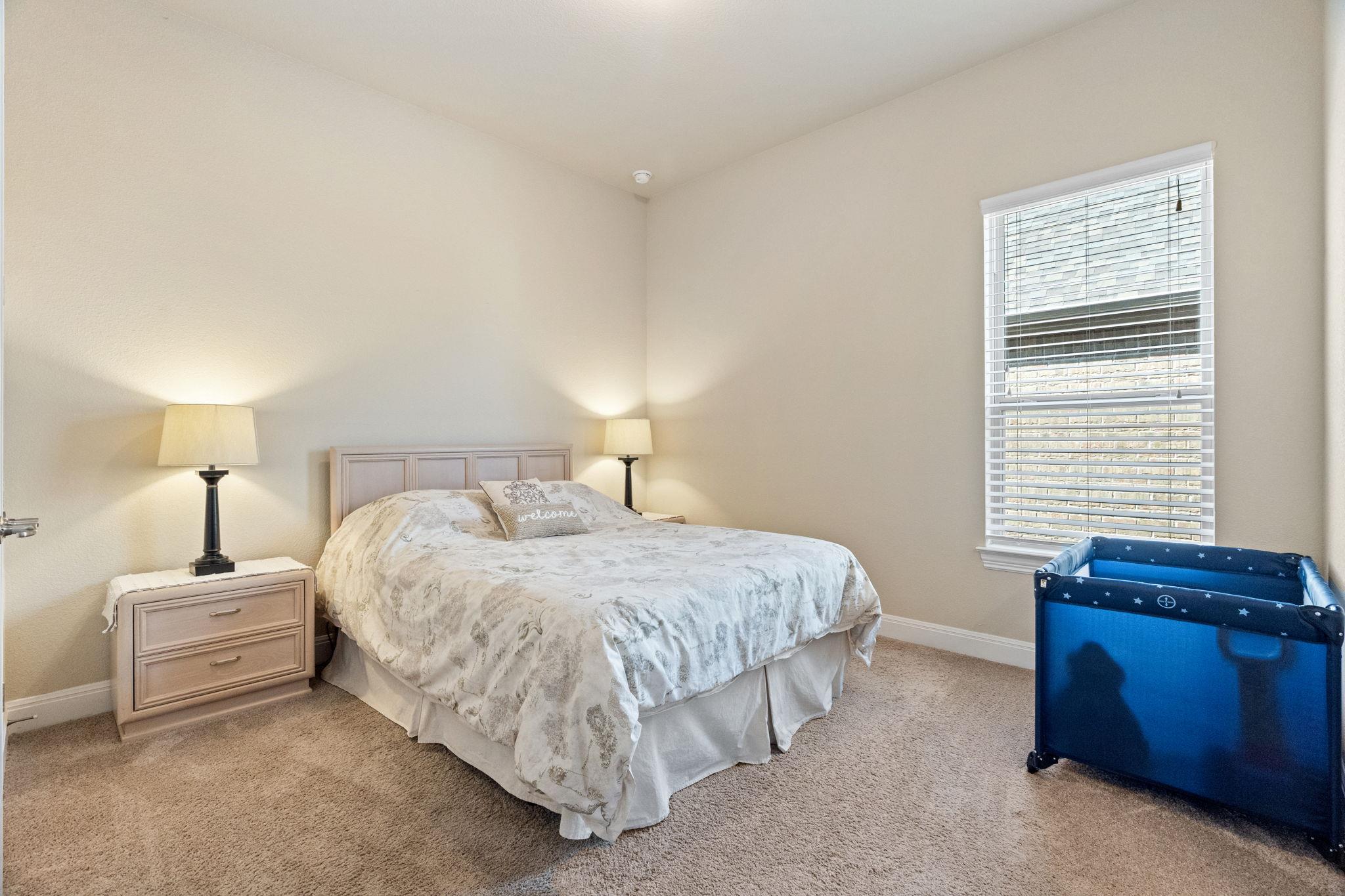 821 Richardson Ln, Leander, TX 78641