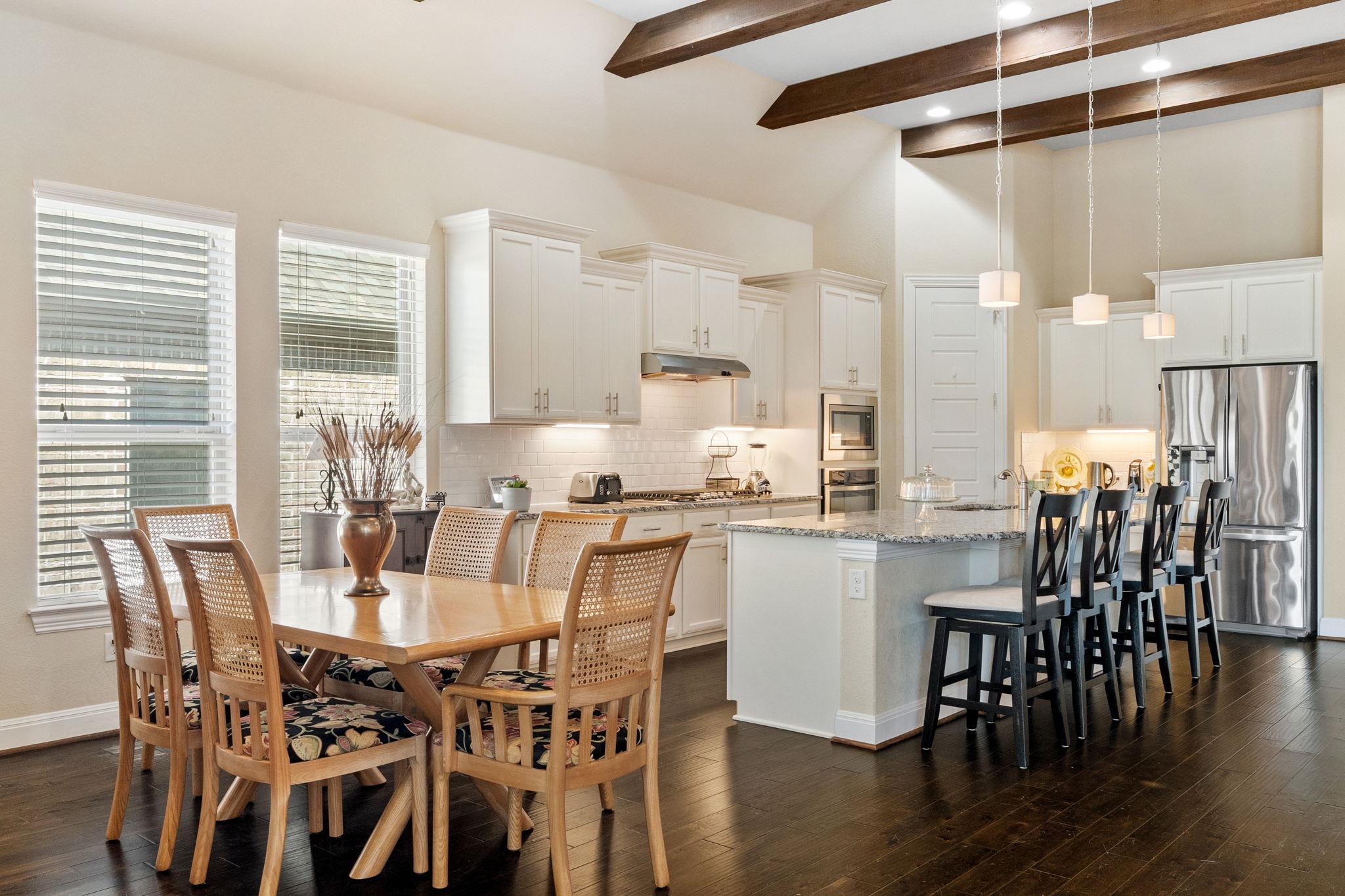 821 Richardson Ln, Leander, TX 78641