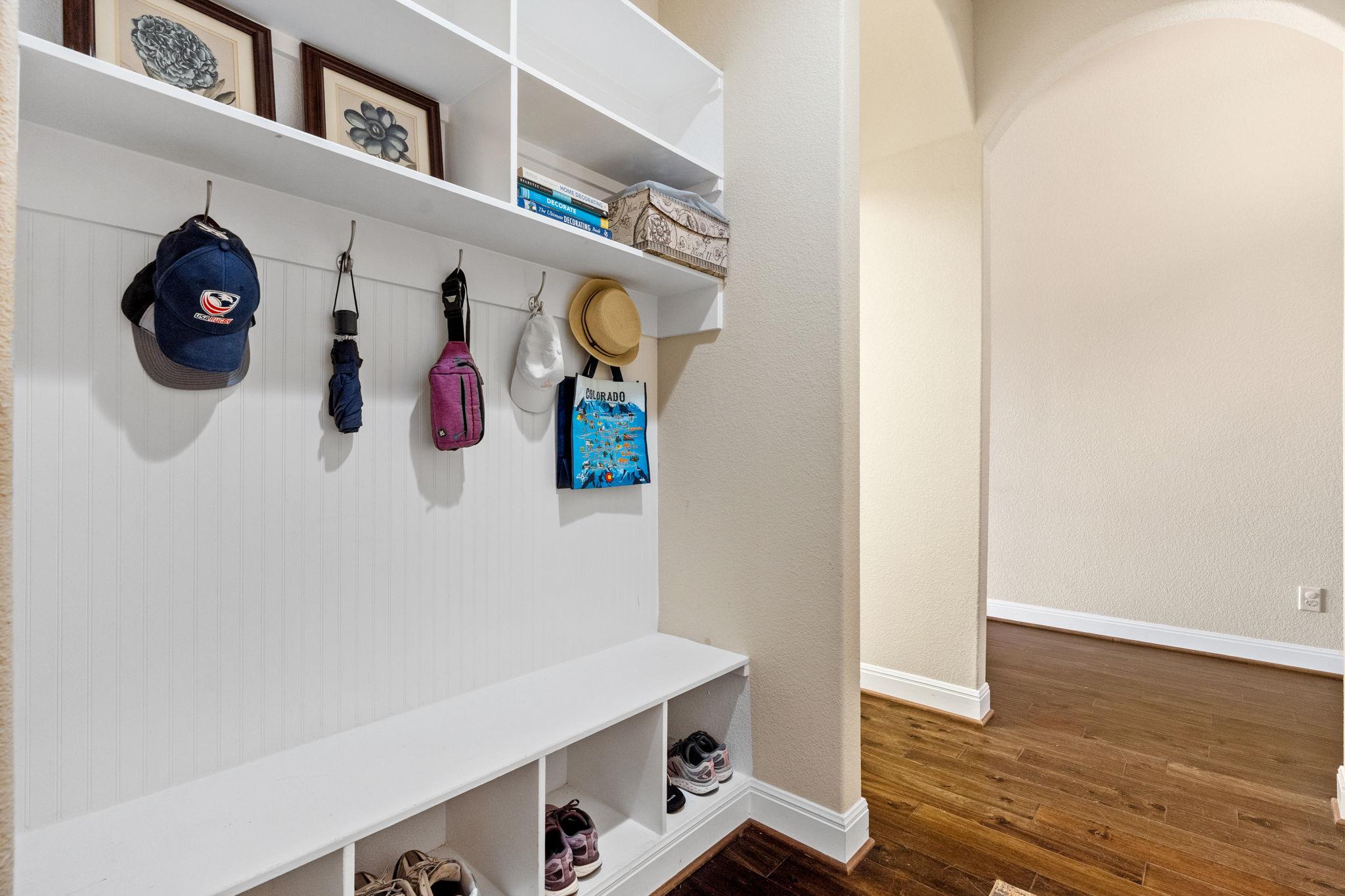 821 Richardson Ln, Leander, TX 78641