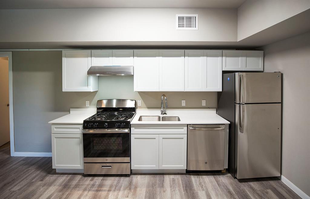 911 W 22nd St # 303, Austin, TX 78705