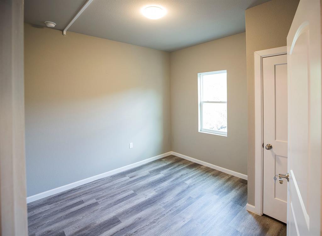 911 W 22nd St # 303, Austin, TX 78705