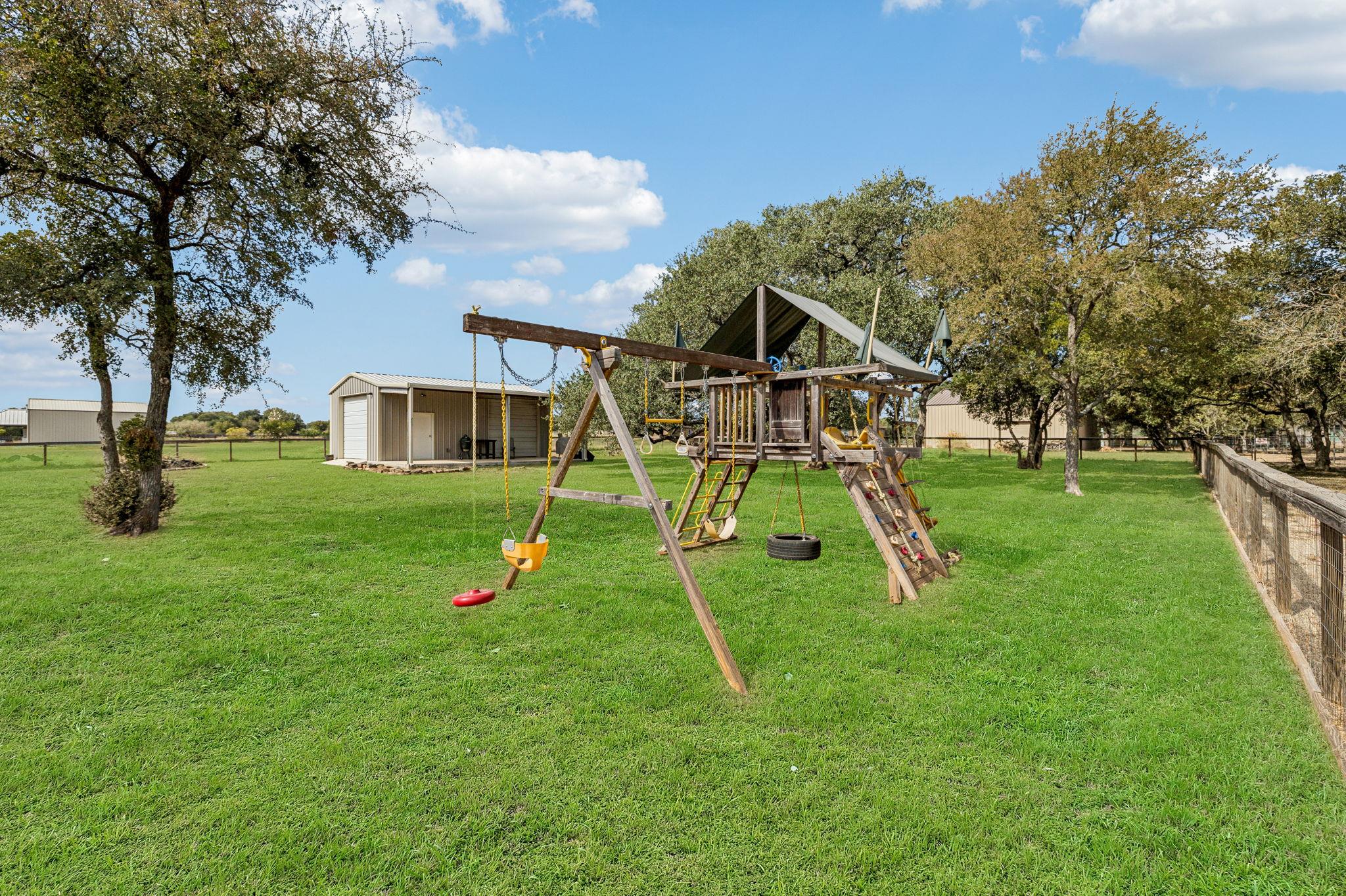 2259 Deer Run Rdg, New Braunfels, TX 78132
