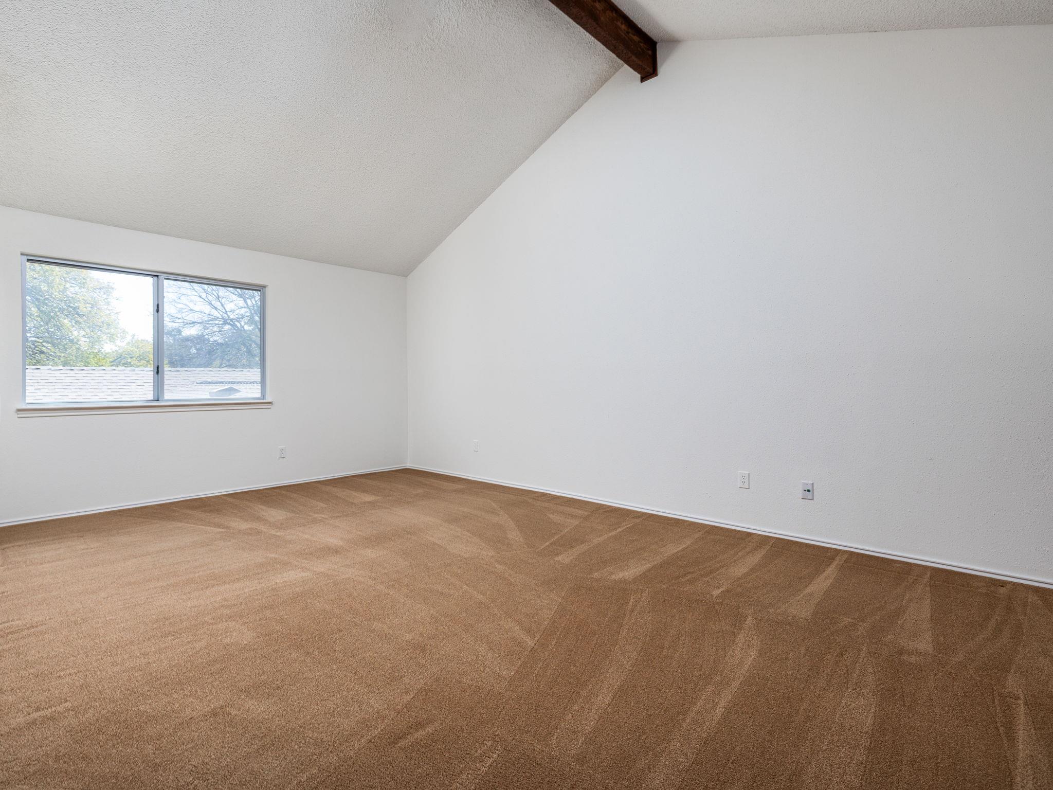 8216 Summer Side Dr, Austin, TX 78759