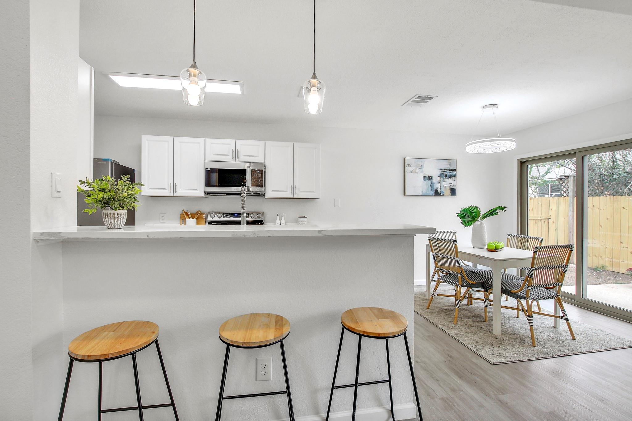 1909 Coats Cir, Austin, TX 78748