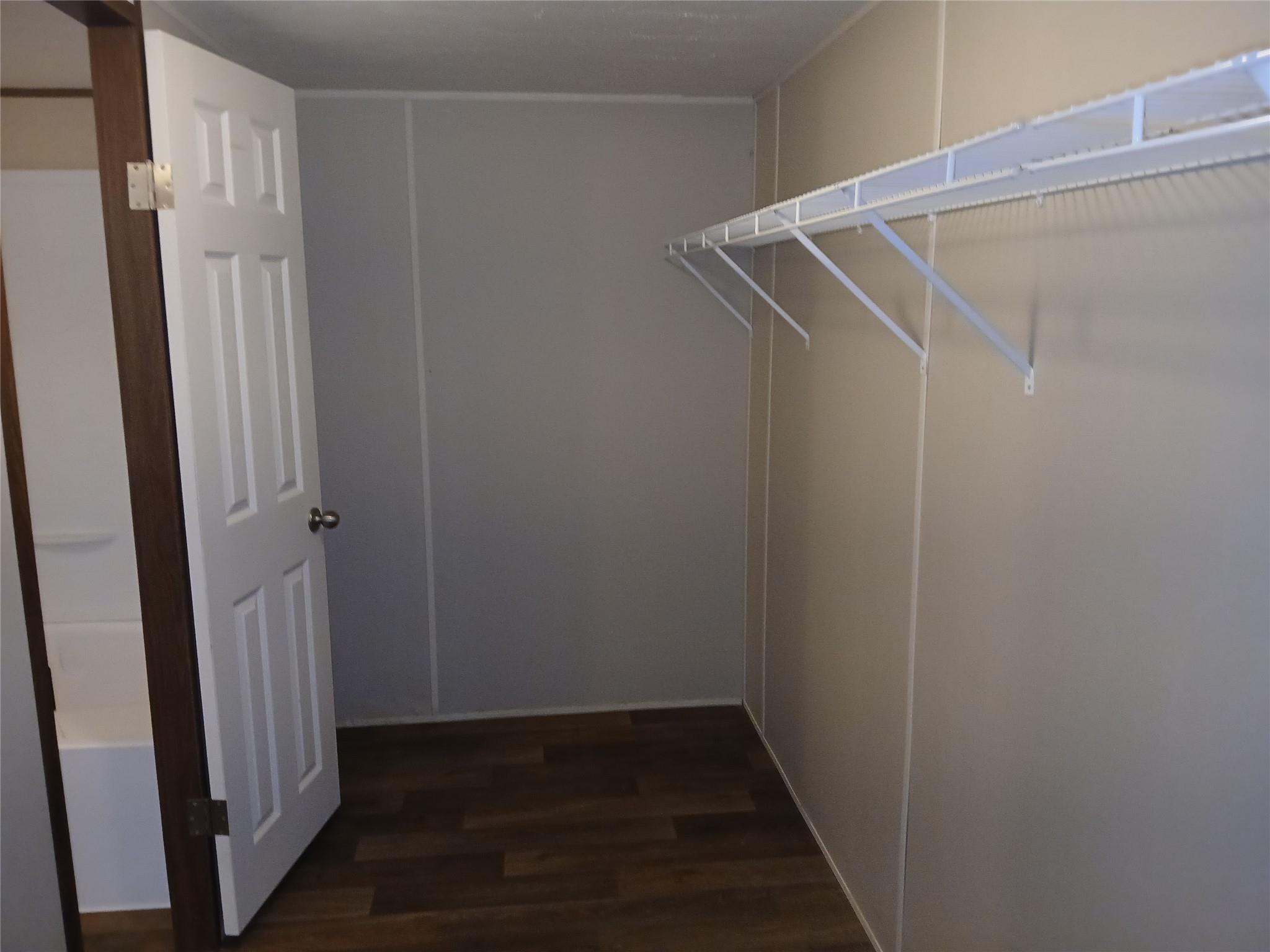 8717 Fm 1115 # C, Flatonia, TX 78941