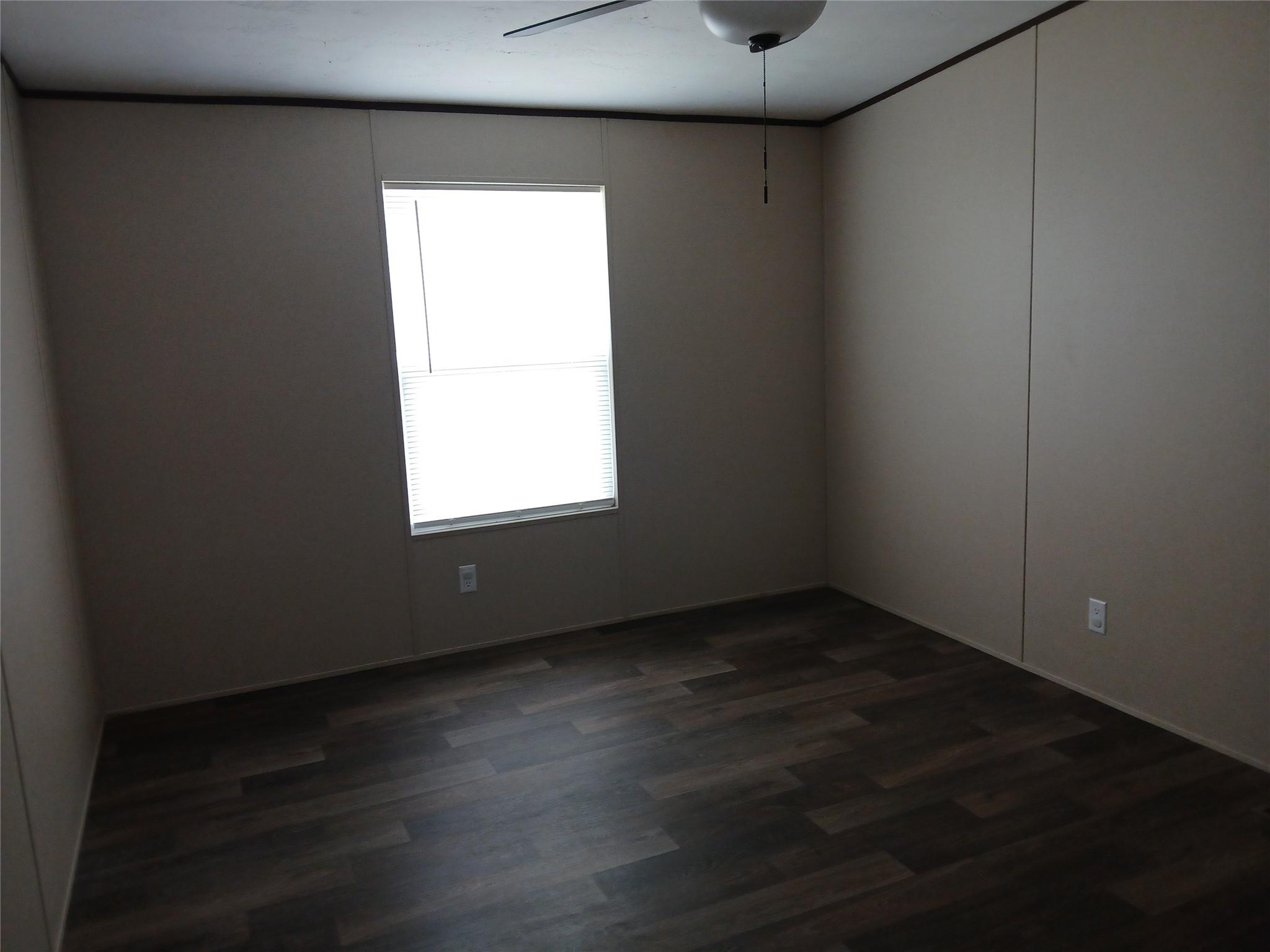 8717 Fm 1115 # C, Flatonia, TX 78941