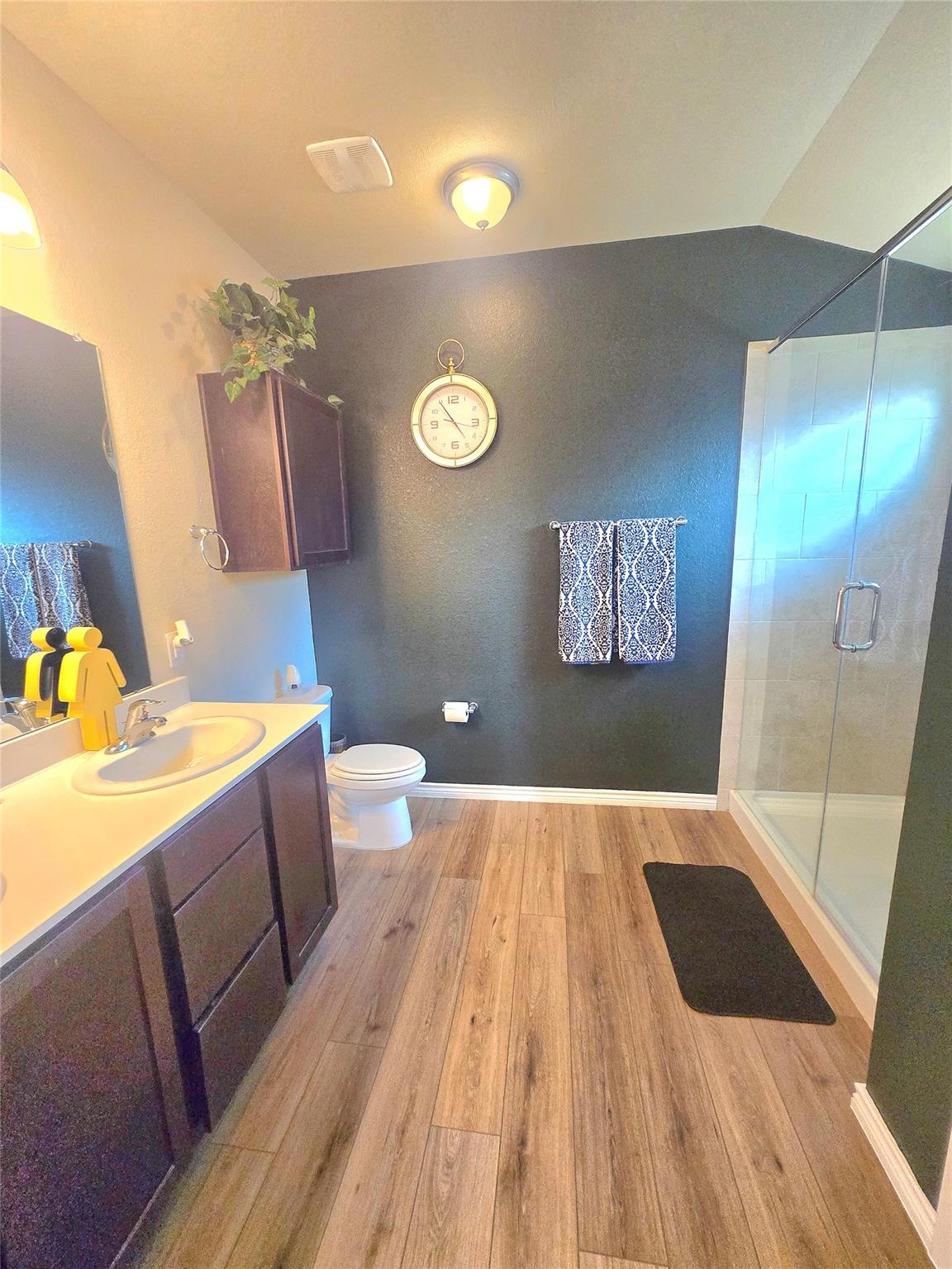 2310 Three Wood Way, Navasota, TX 77868