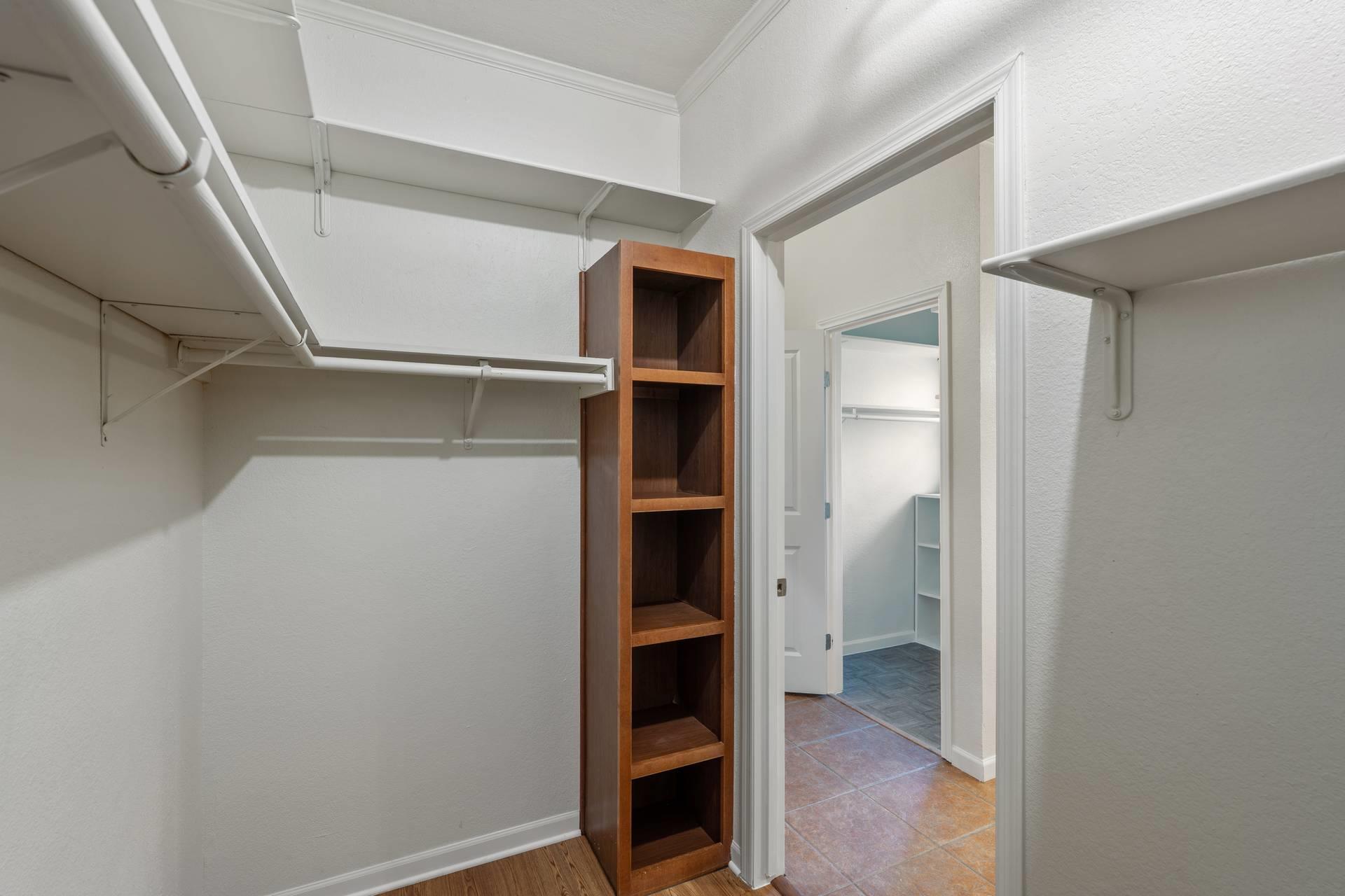 289 Heatherwood Dr, Driftwood, TX 78619