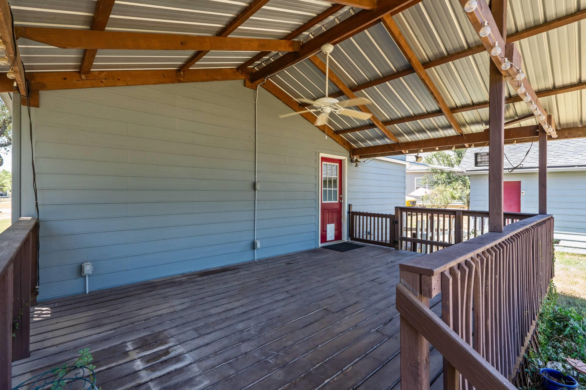 289 Heatherwood Dr, Driftwood, TX 78619