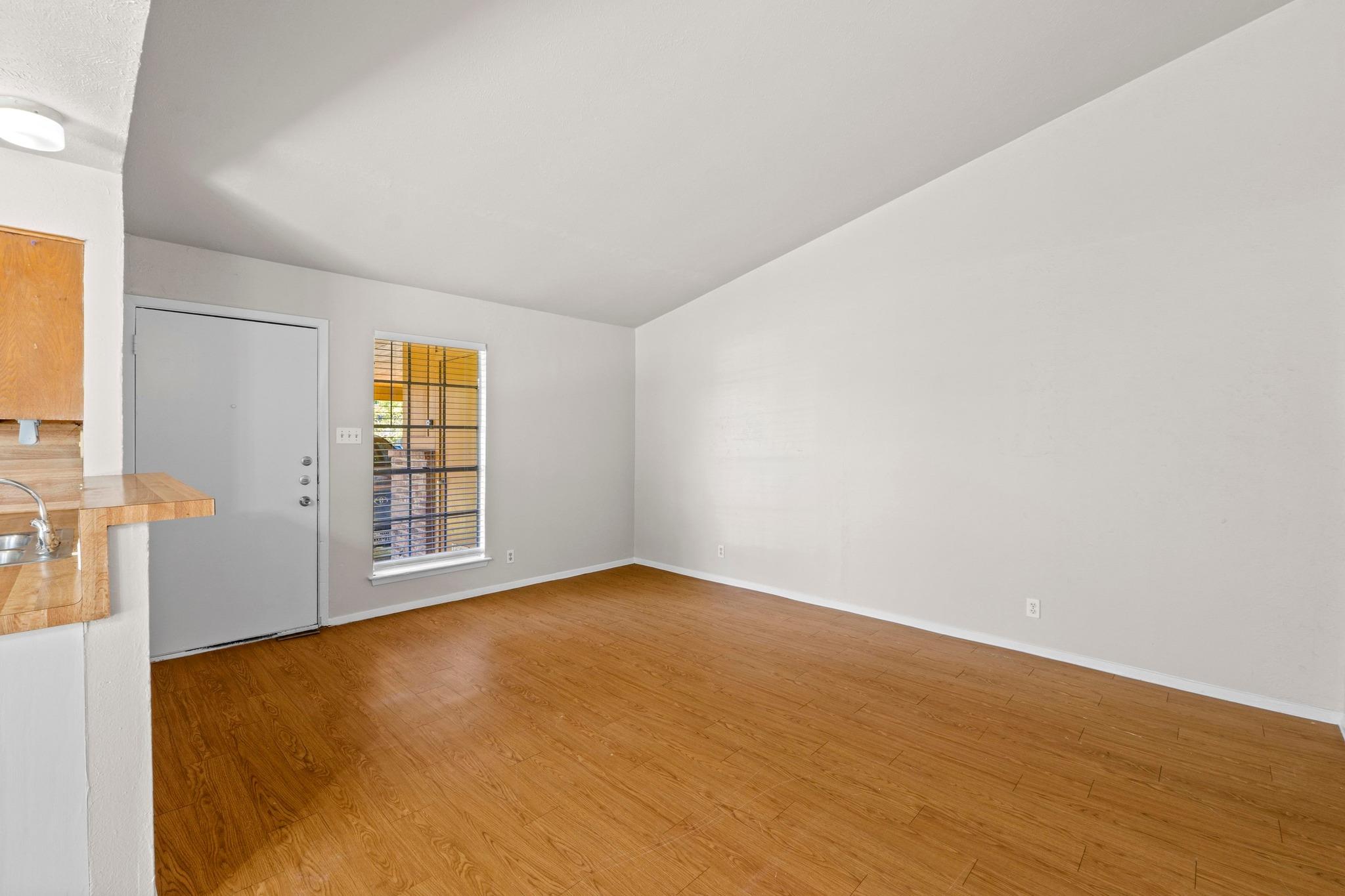 1914 Nicole Cir # A, Round Rock, TX 78664