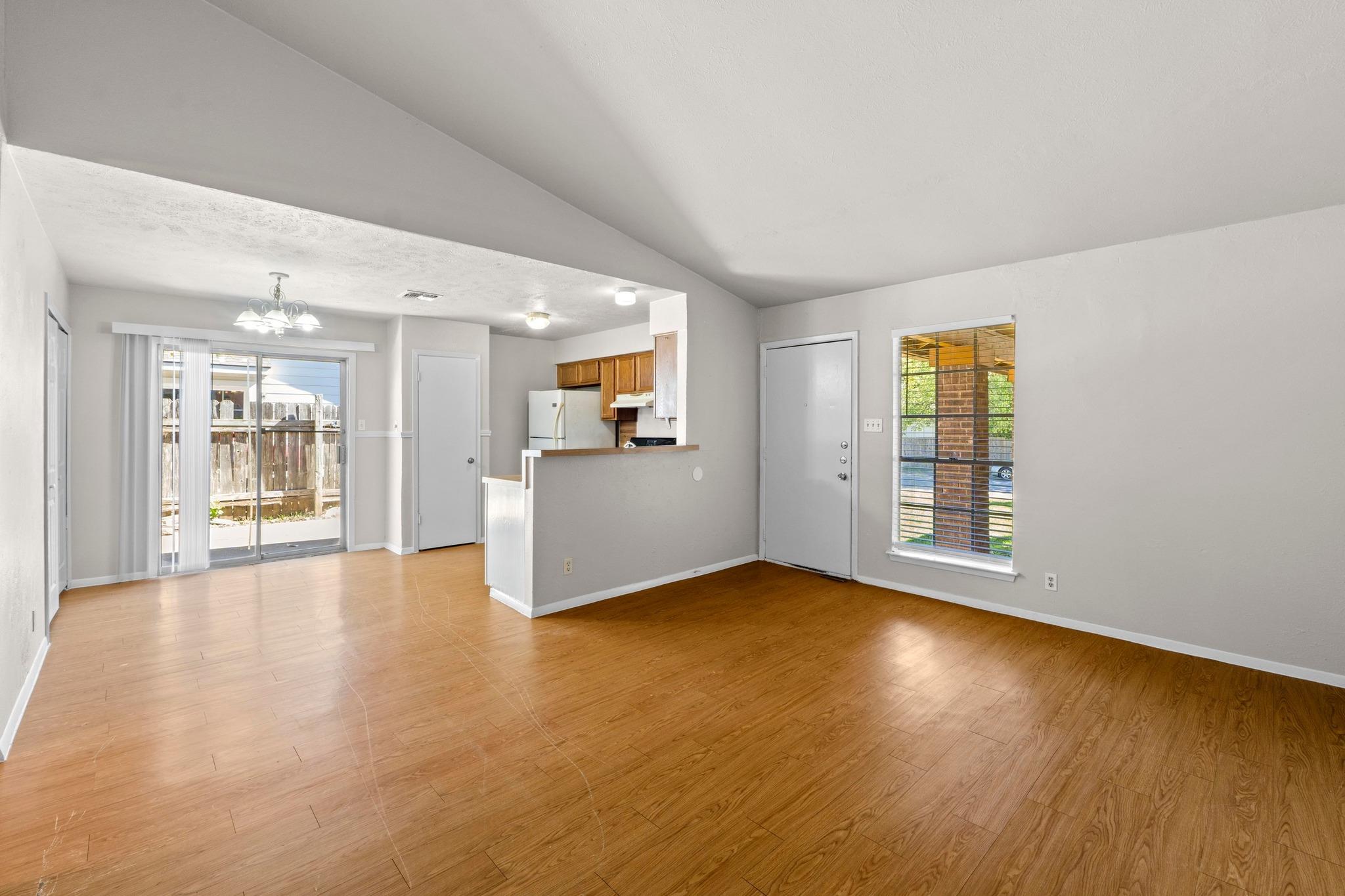 1914 Nicole Cir # A, Round Rock, TX 78664