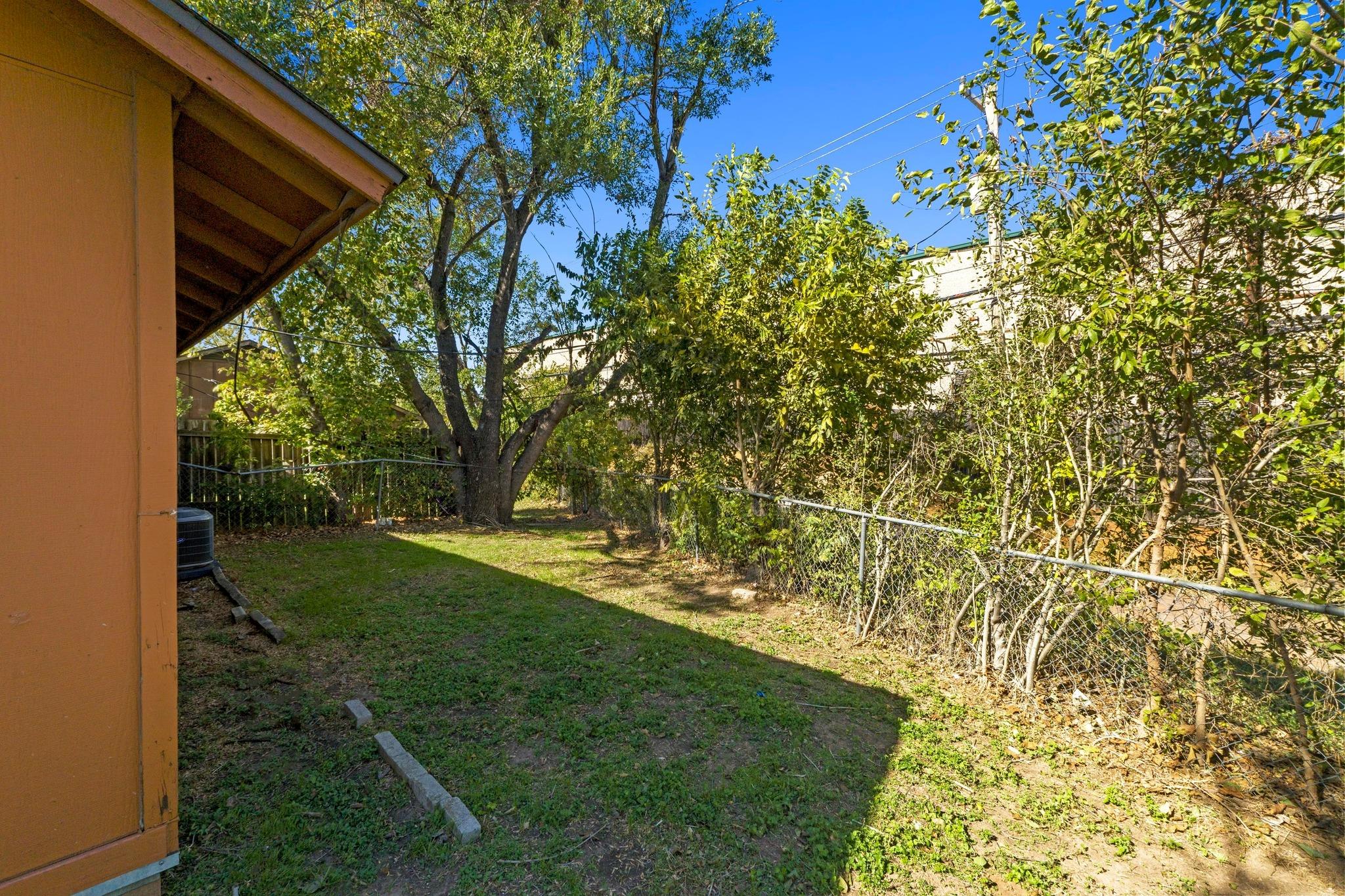 1914 Nicole Cir # A, Round Rock, TX 78664