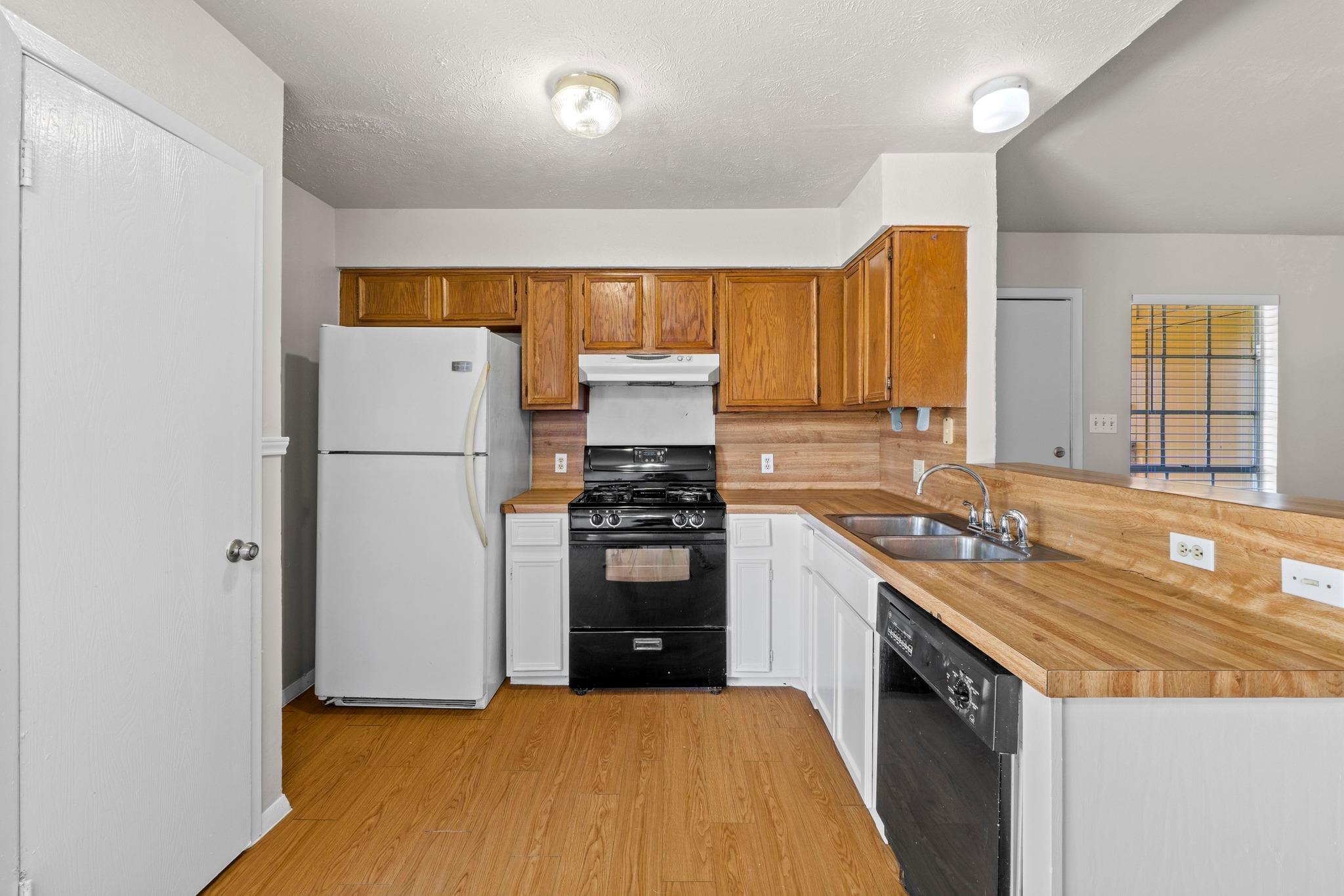 1914 Nicole Cir # A, Round Rock, TX 78664