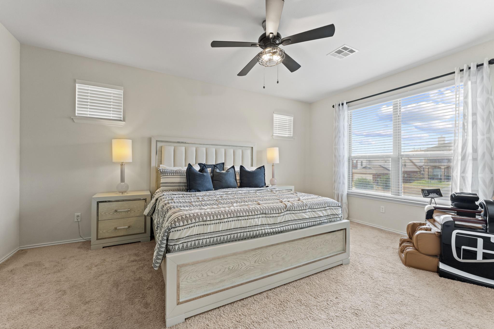 3651 Sandy Brook Dr # 202, Round Rock, TX 78665