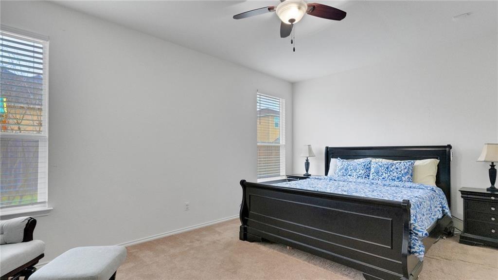 330 New Bridge Dr, Kyle, TX 78640