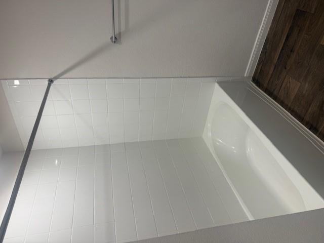 307 Abbey Ln, Lockhart, TX 78644