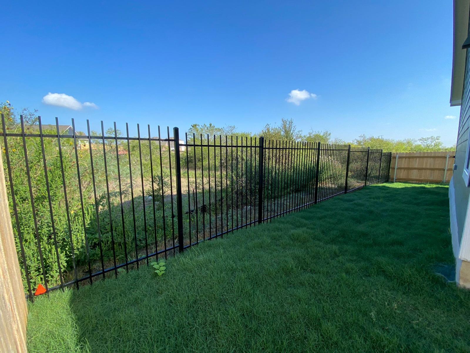 7512 Poppy Petal Loop, Del Valle, TX 78617