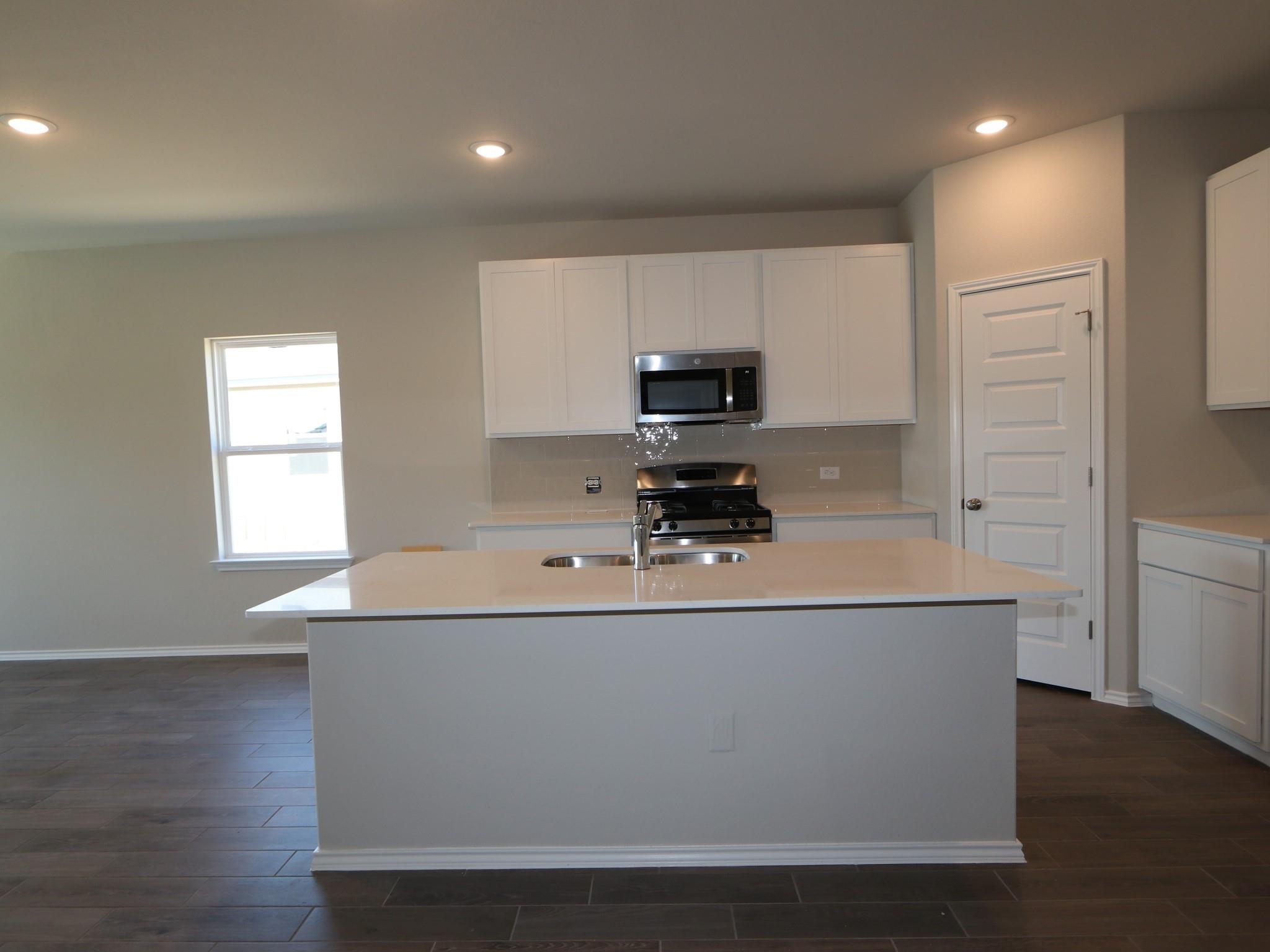 4509 Beacon Bay Dr, Austin, TX 78747