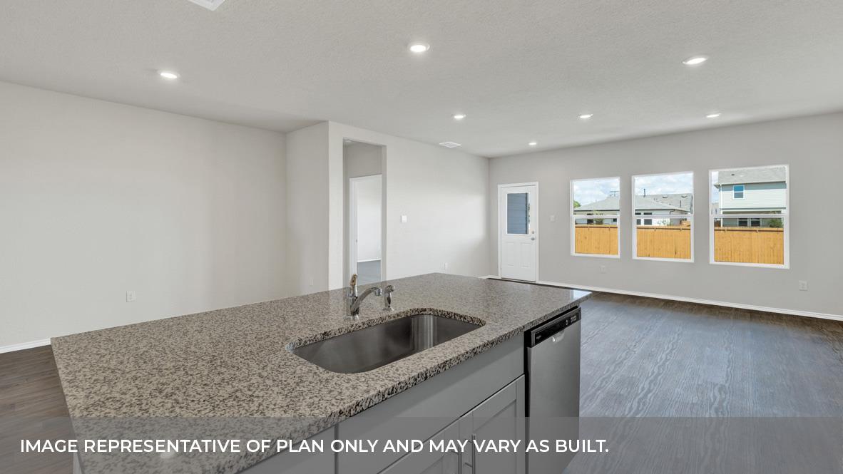 308 Denali Dr, Kyle, TX 78640