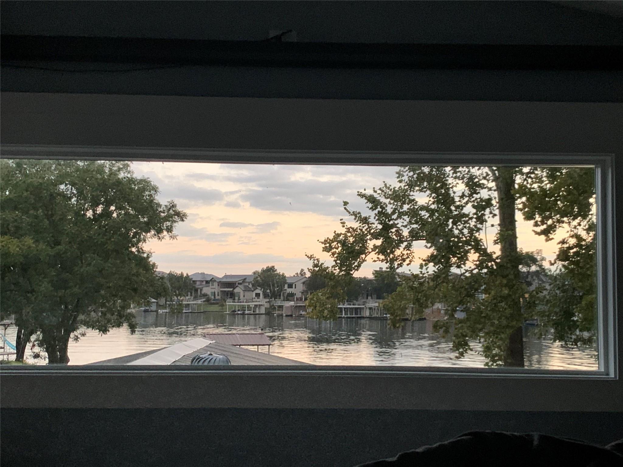 1713 Aztec Trl, Kingsland, TX 78639