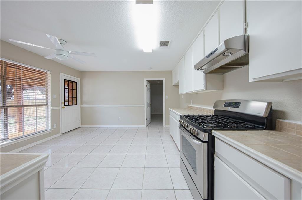 1010 Laurelleaf Dr, Pflugerville, TX 78660