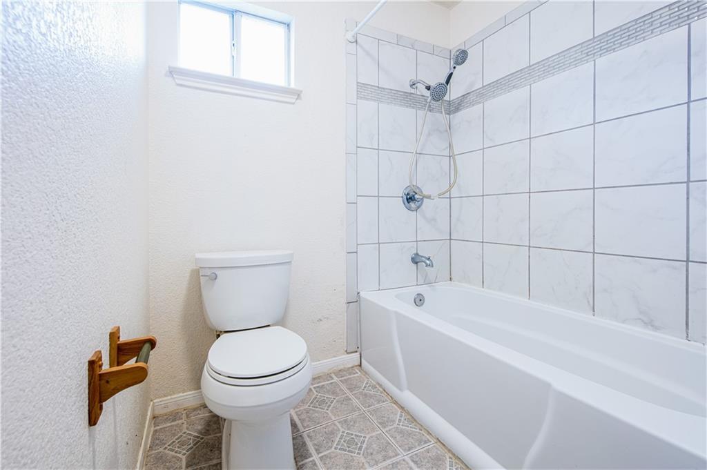 1010 Laurelleaf Dr, Pflugerville, TX 78660