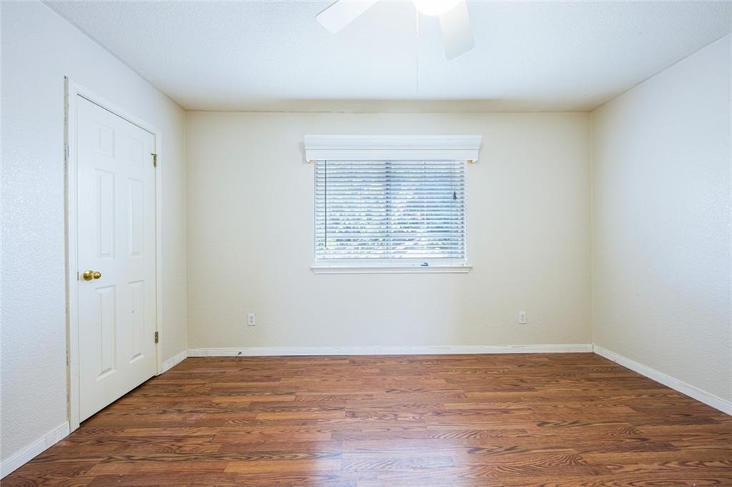 1010 Laurelleaf Dr, Pflugerville, TX 78660