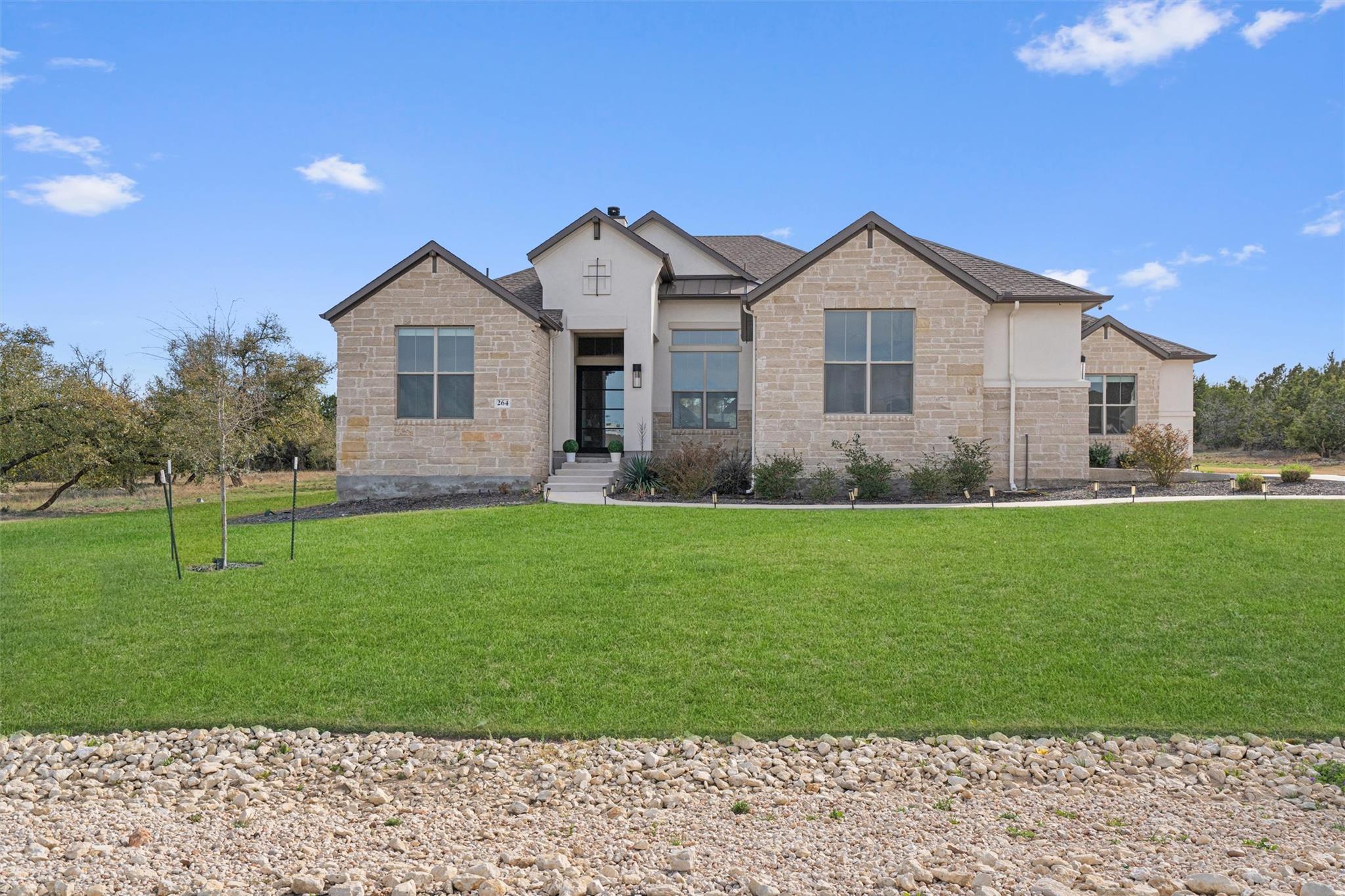 264 Wellborn Rd, Liberty Hill, TX 78642