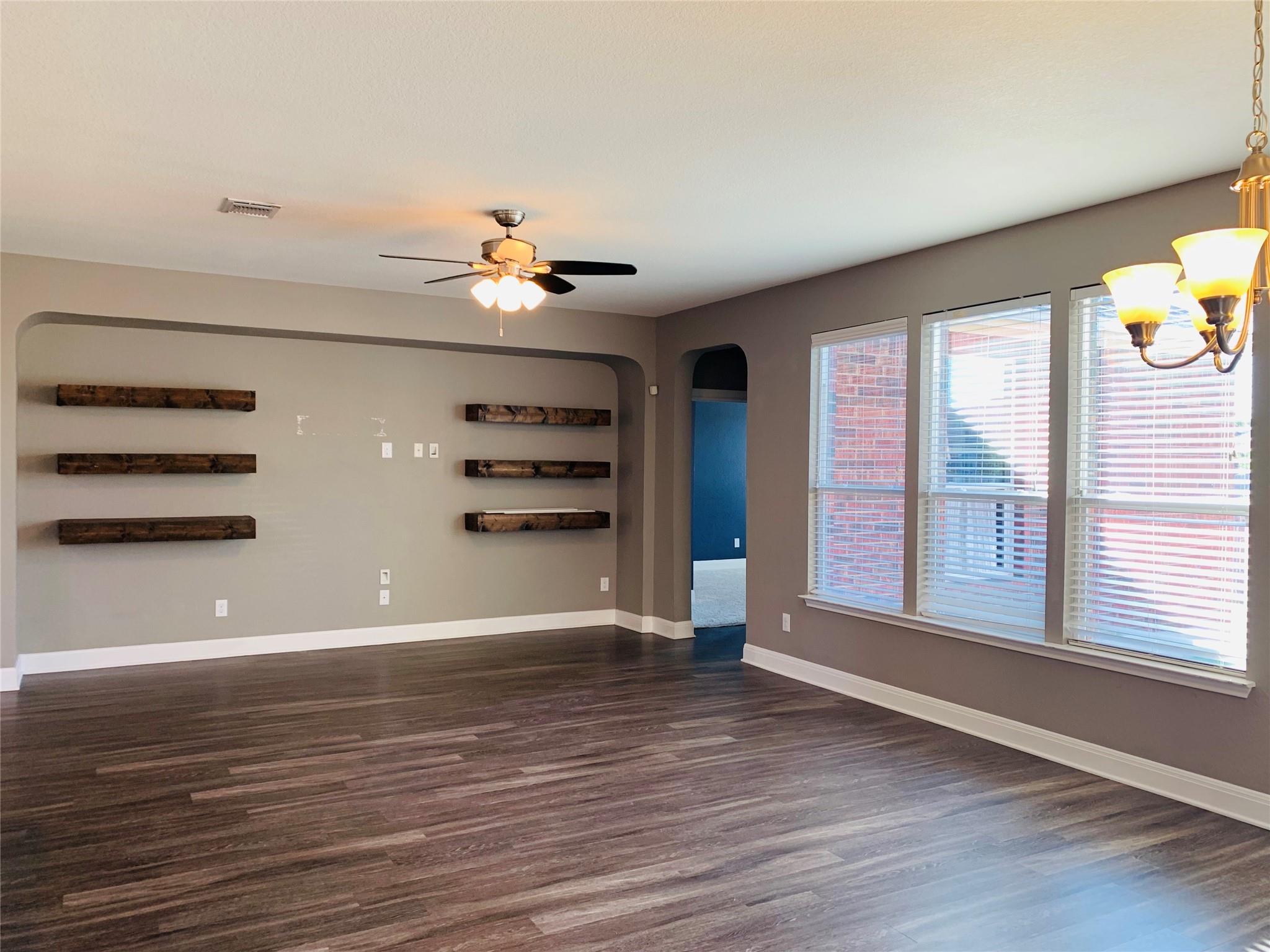 1348 Volente Ln, Leander, TX 78641