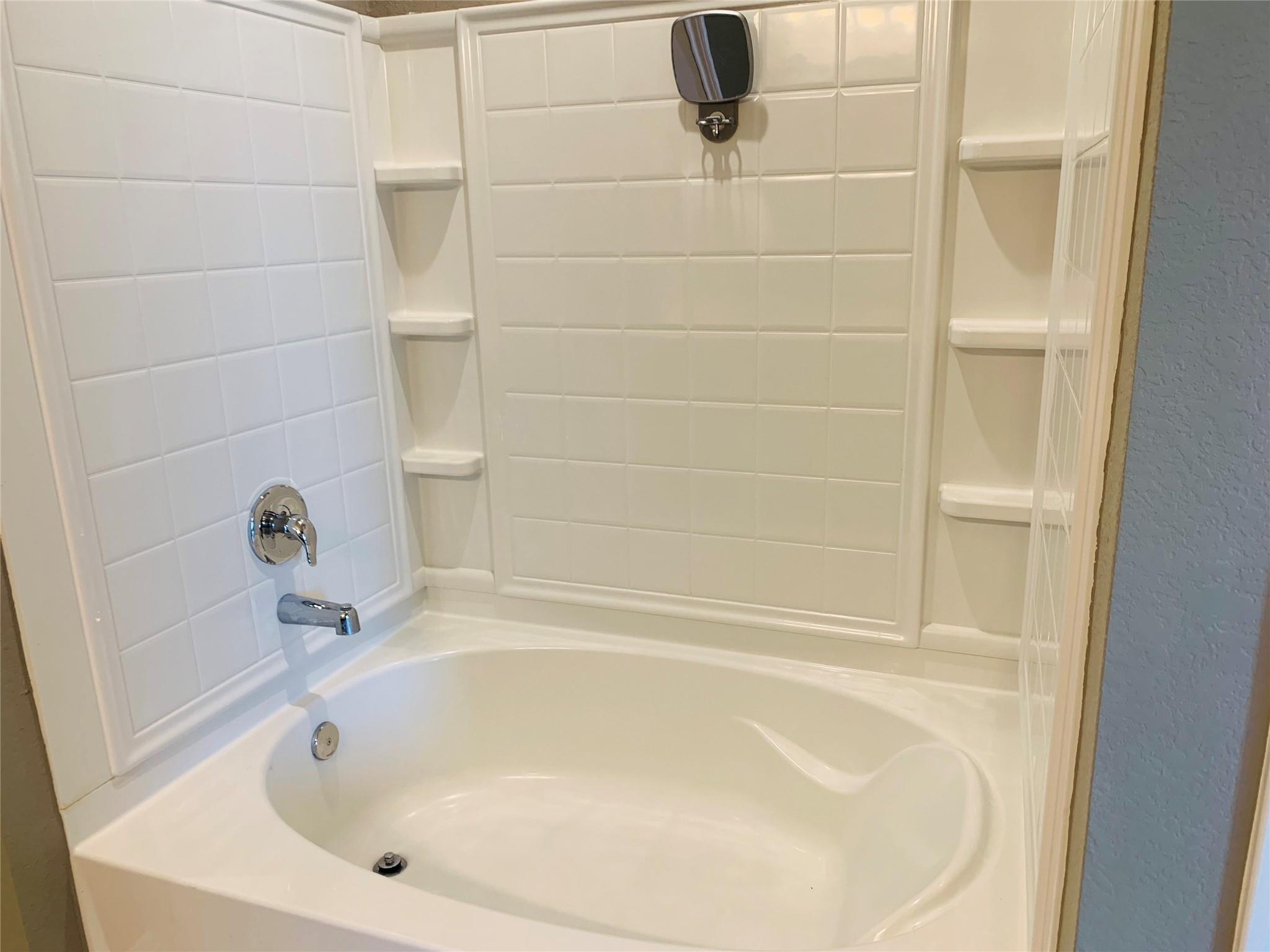 1348 Volente Ln, Leander, TX 78641