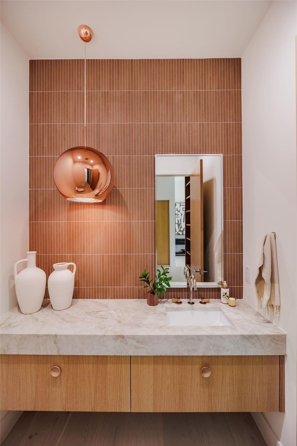 1701 Bartoncliff Dr, Austin, TX 78704