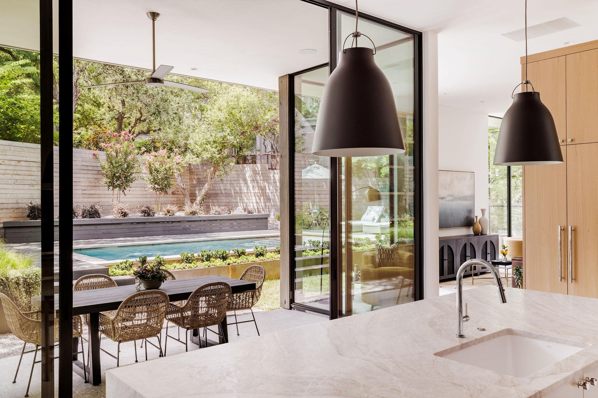 1701 Bartoncliff Dr, Austin, TX 78704