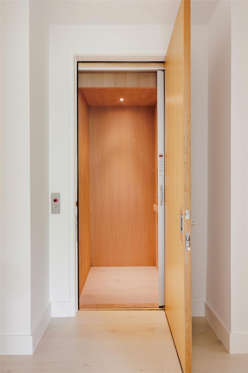 1701 Bartoncliff Dr, Austin, TX 78704