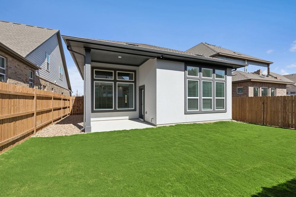 1340 Hartley Dr, Leander, TX 78641