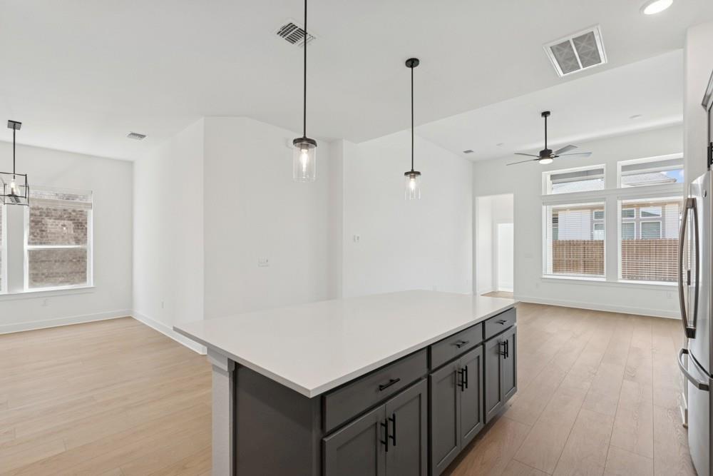 1340 Hartley Dr, Leander, TX 78641