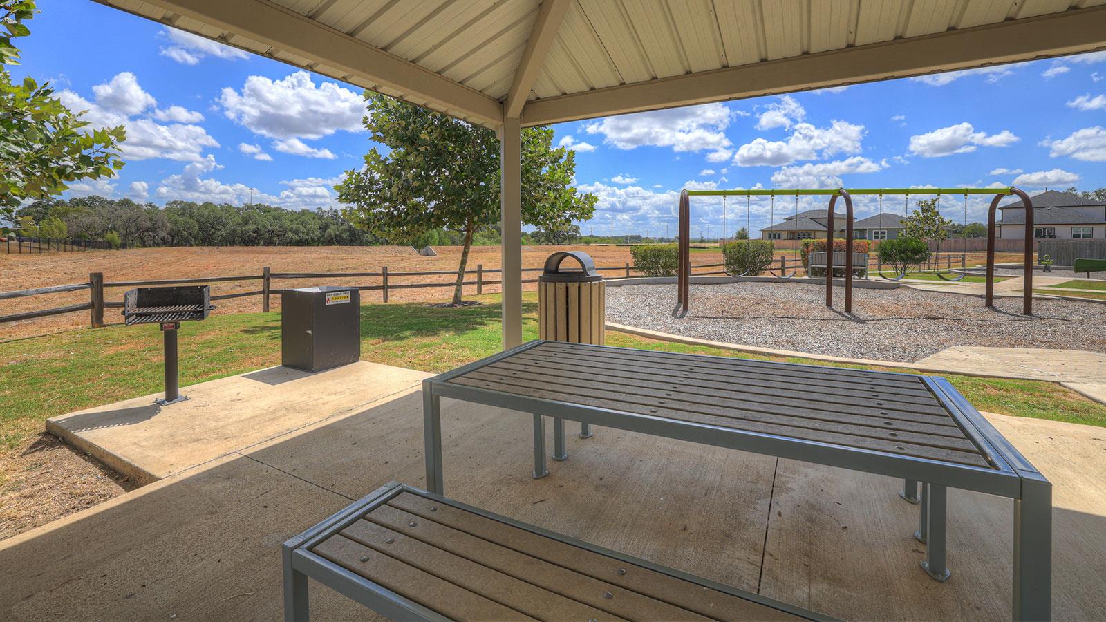 331 YELLOWSTONE Dr, Kyle, TX 78640