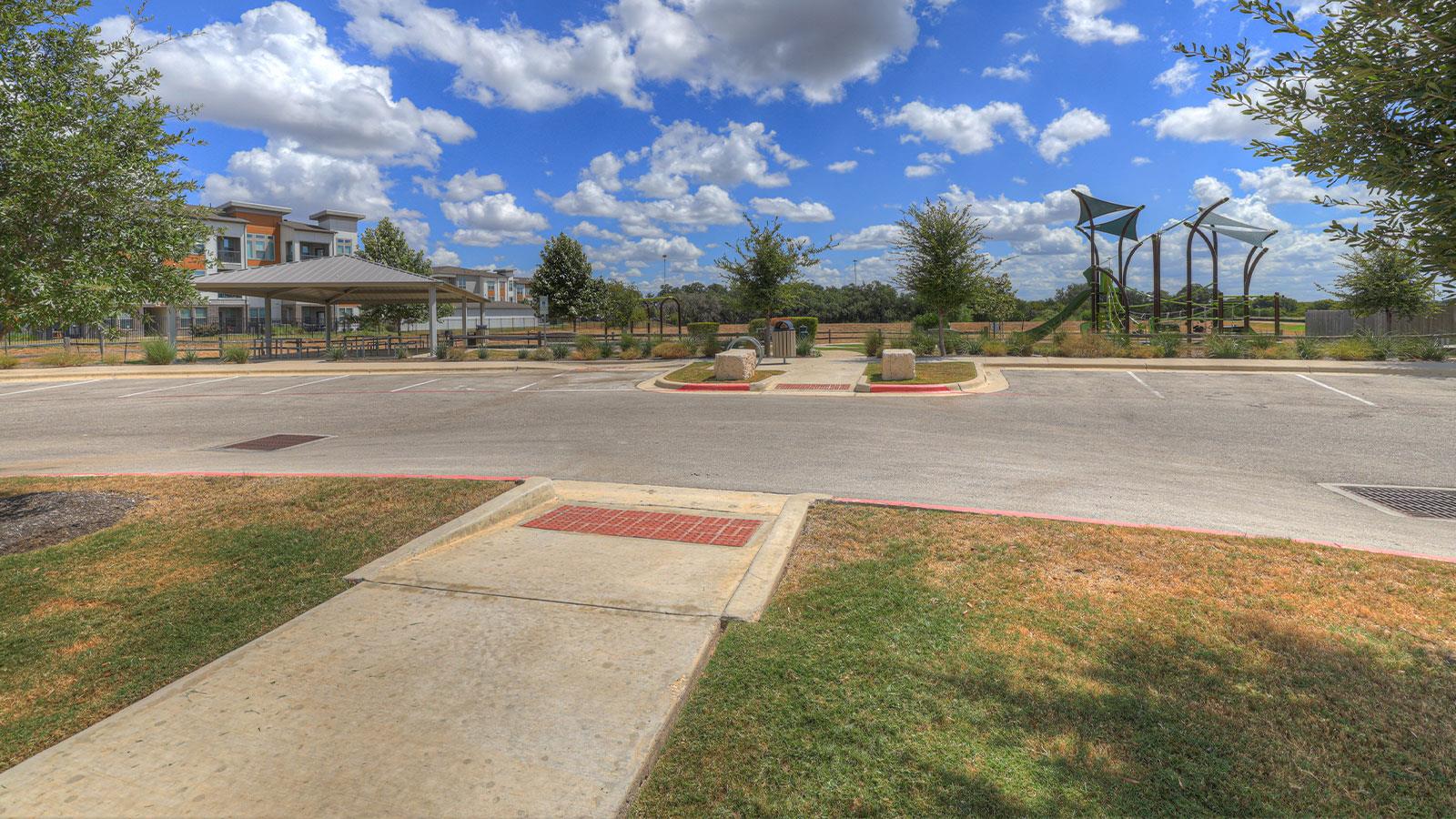 331 YELLOWSTONE Dr, Kyle, TX 78640