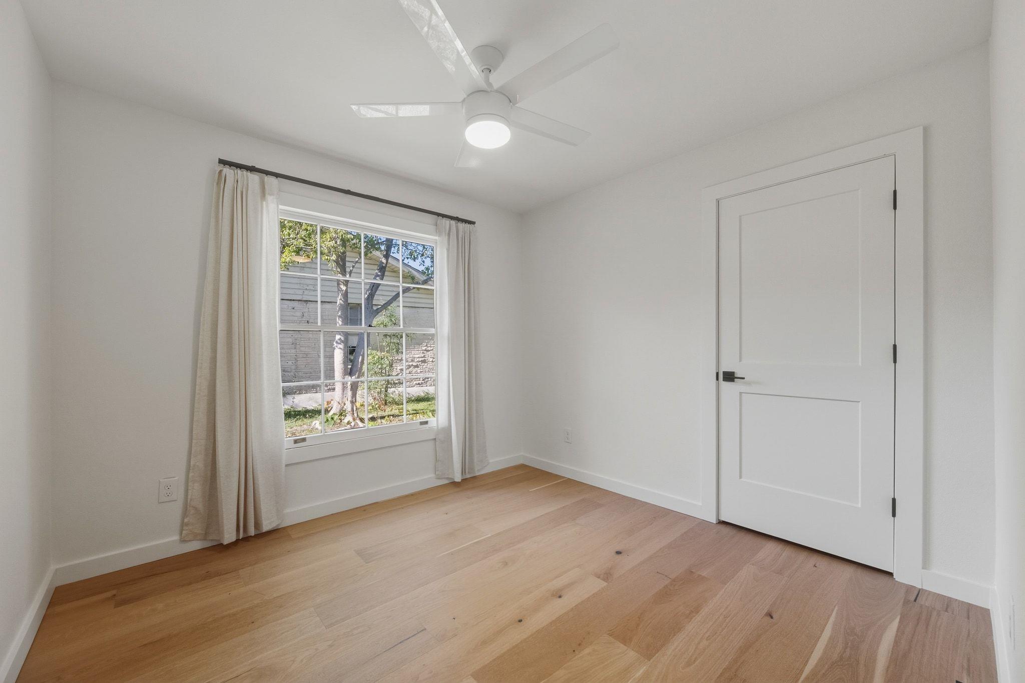 1811 Rogge Ln, Austin, TX 78723