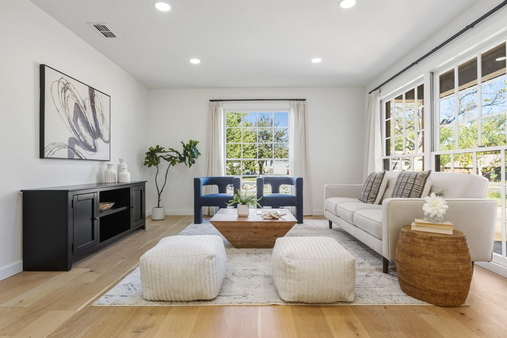 1811 Rogge Ln, Austin, TX 78723