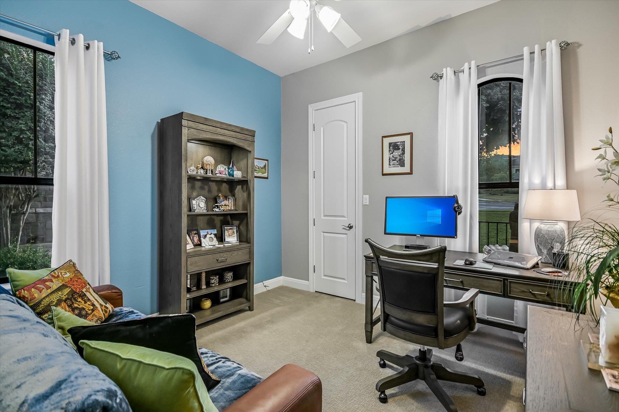 418 Indianwood Dr, Austin, TX 78738