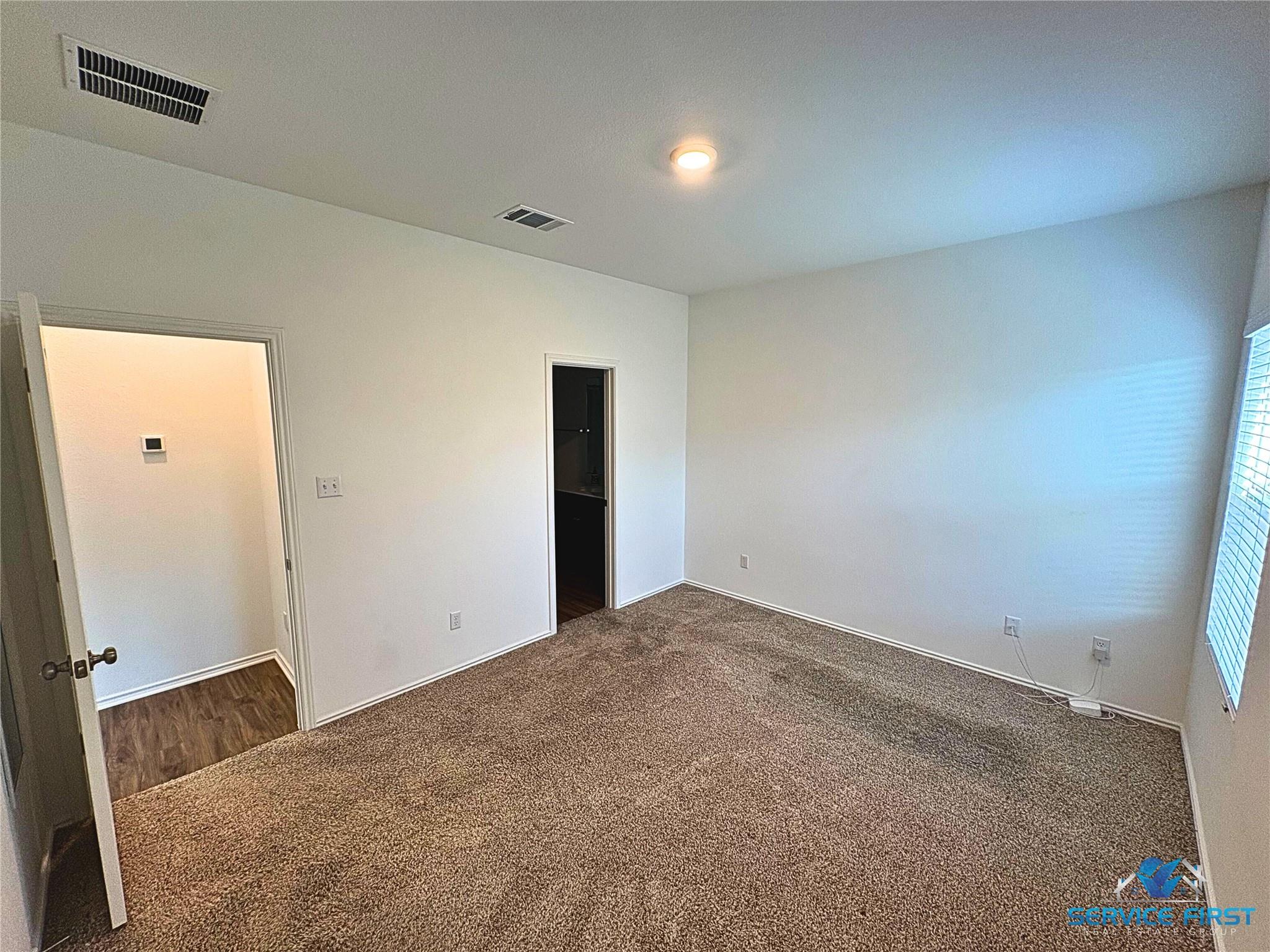 124 Rooster Way, Jarrell, TX 76537