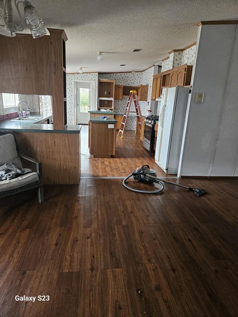 5825 Fm 1854, Dale, TX 78616