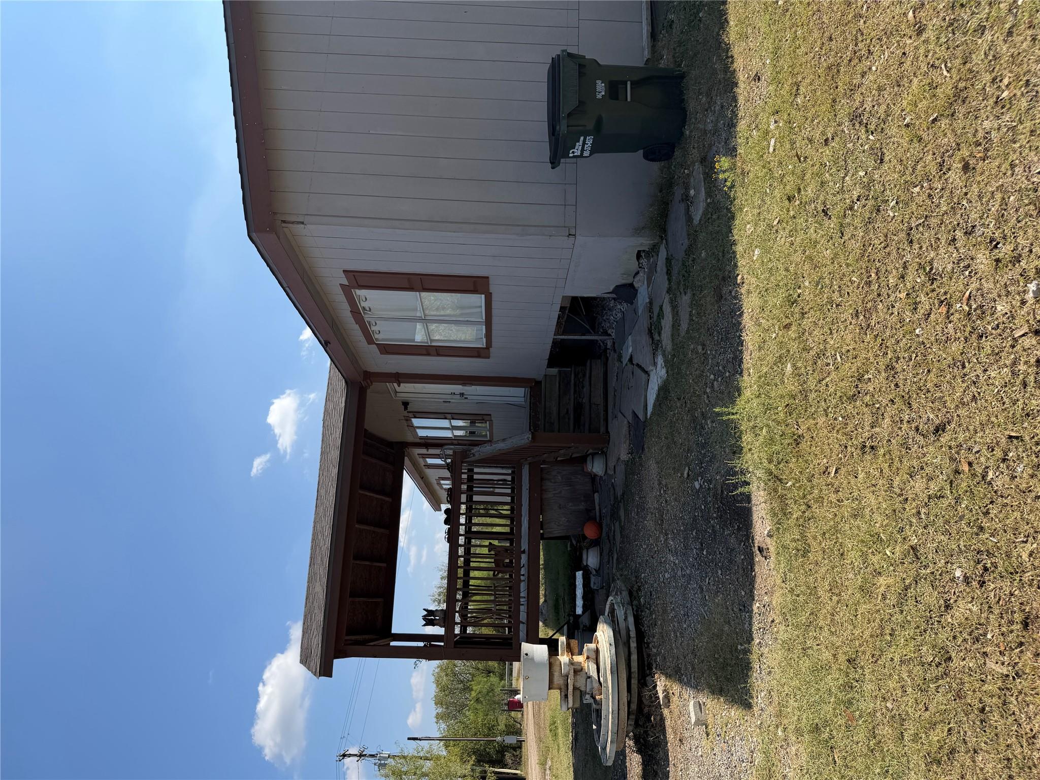 5825 Fm 1854, Dale, TX 78616