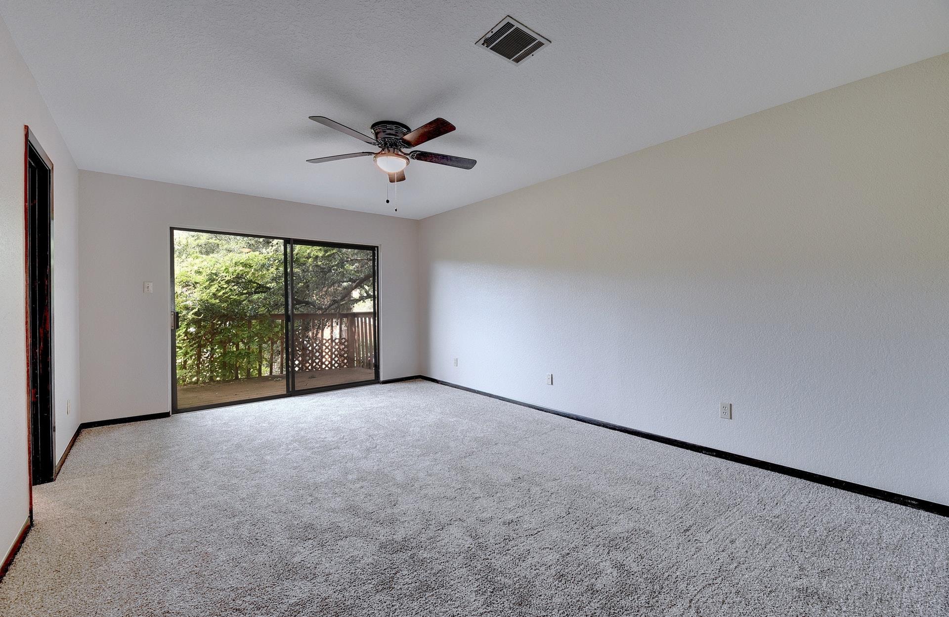 10 Cypress Fairway Vlg, Wimberley, TX 78676