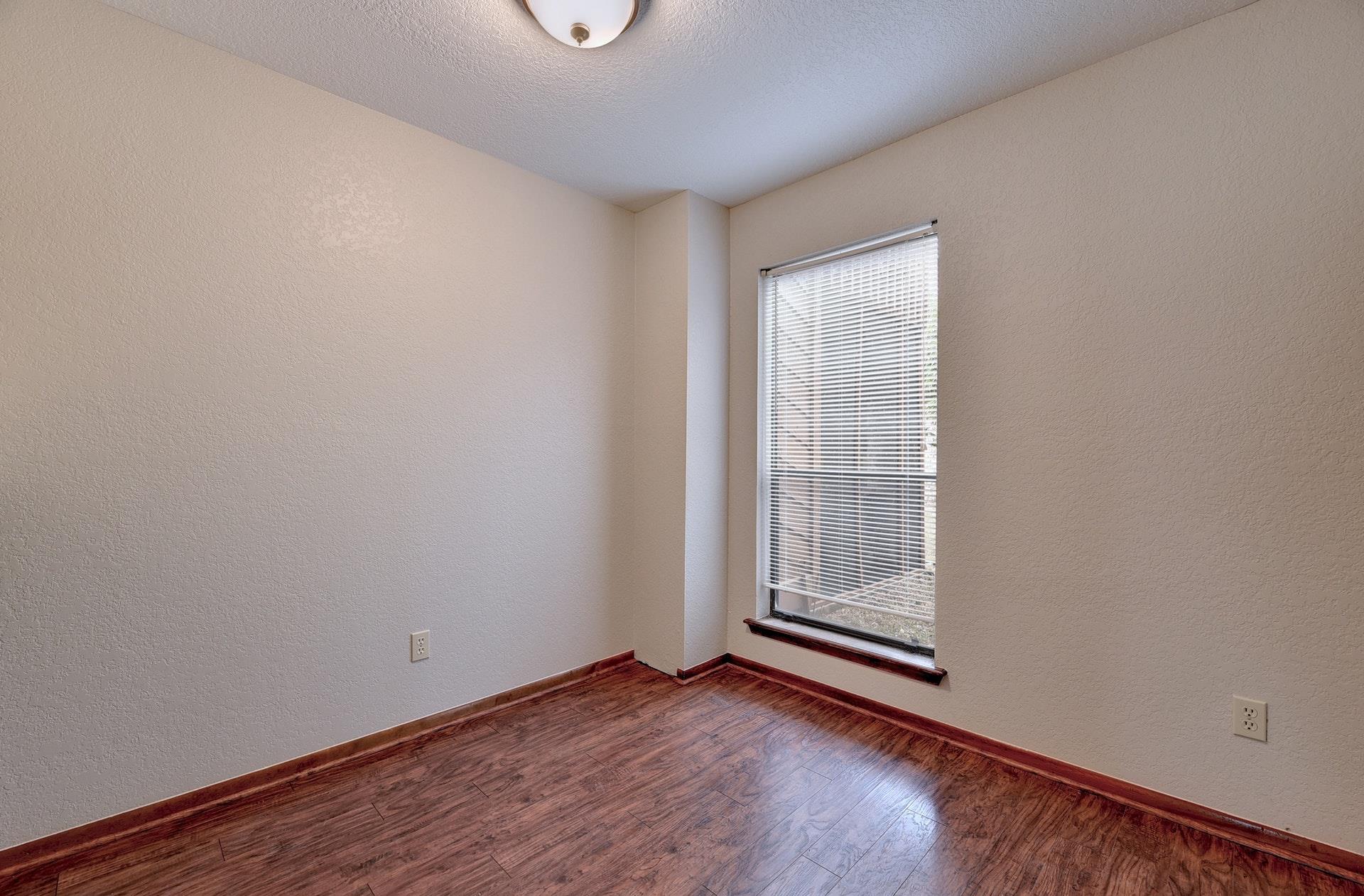 10 Cypress Fairway Vlg, Wimberley, TX 78676