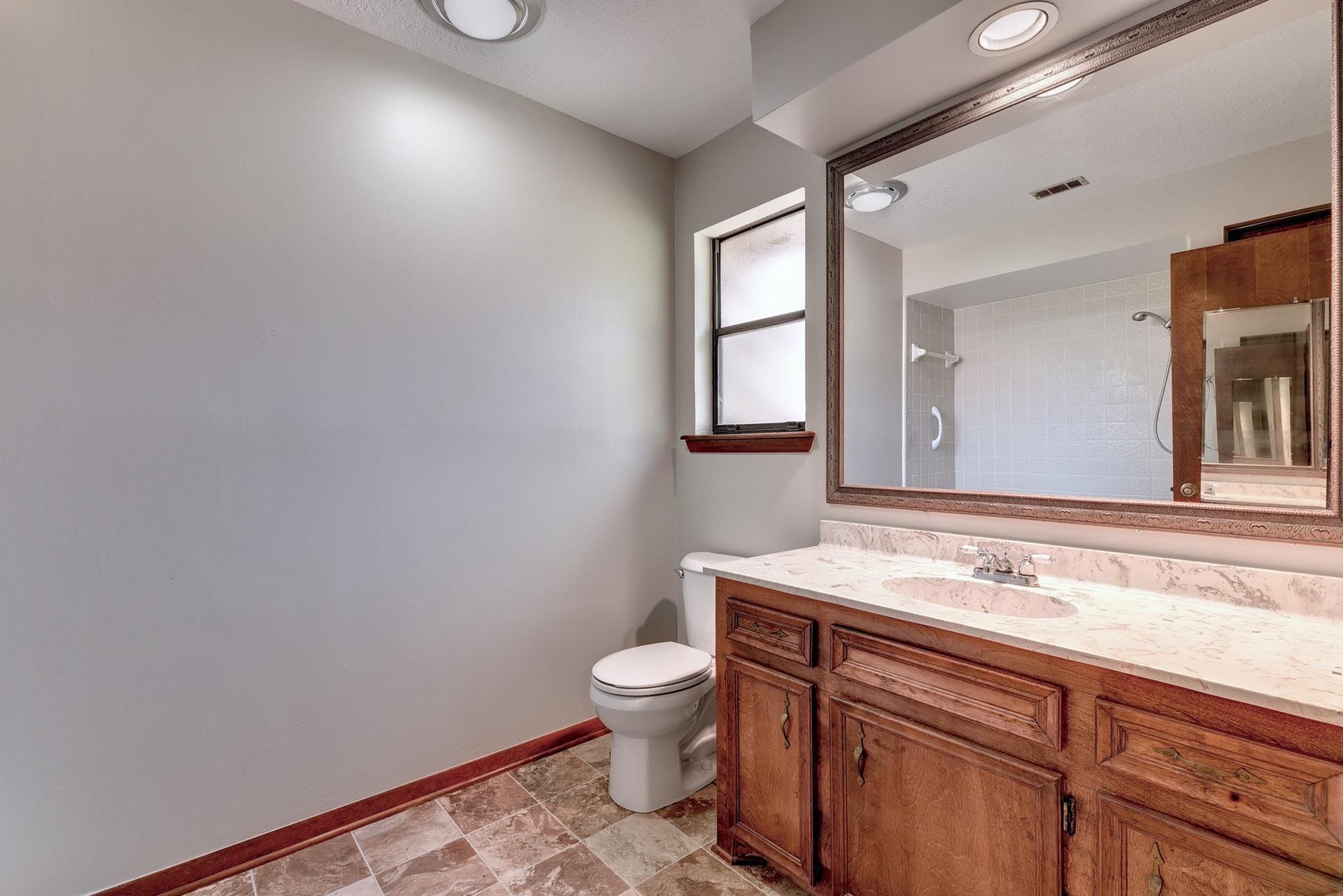 10 Cypress Fairway Vlg, Wimberley, TX 78676